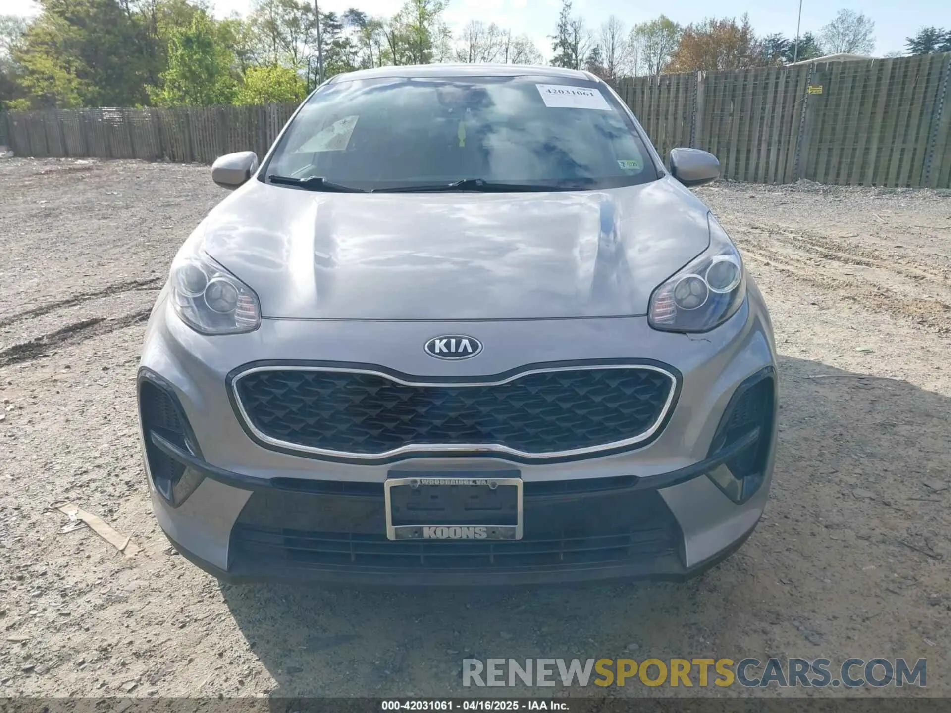 12 Photograph of a damaged car KNDPM3ACXL7823382 KIA SPORTAGE 2020