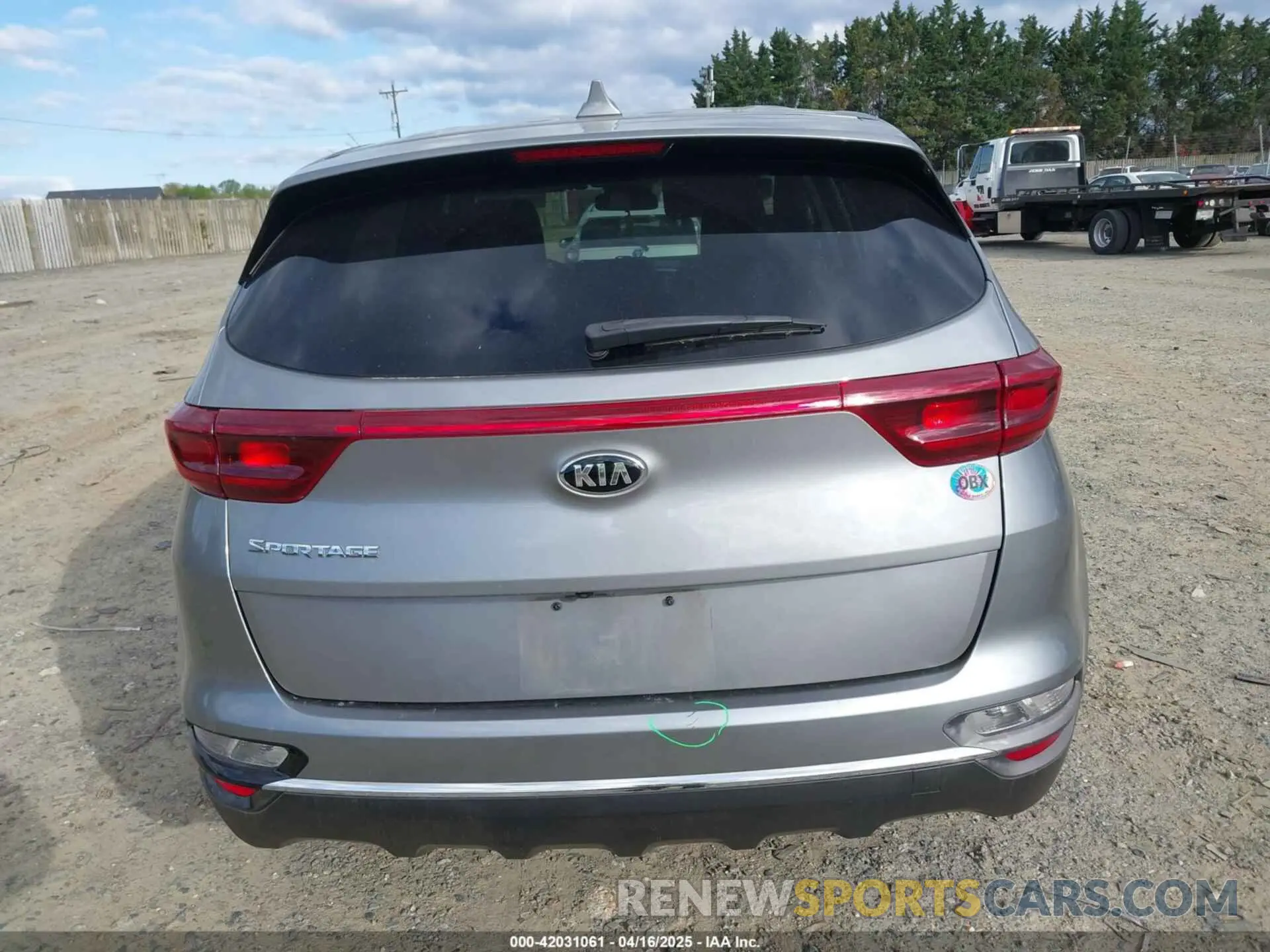 16 Photograph of a damaged car KNDPM3ACXL7823382 KIA SPORTAGE 2020