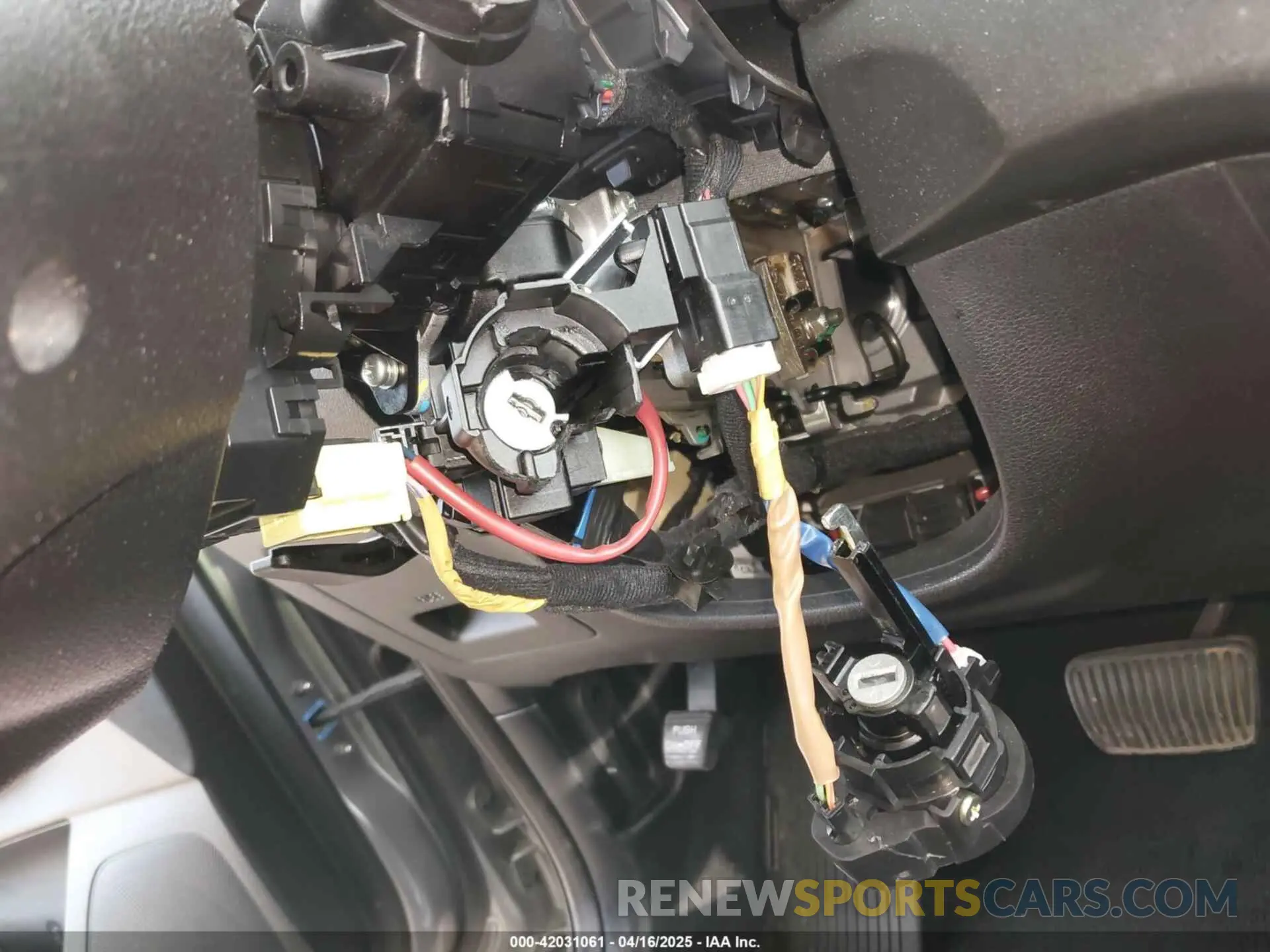 6 Photograph of a damaged car KNDPM3ACXL7823382 KIA SPORTAGE 2020