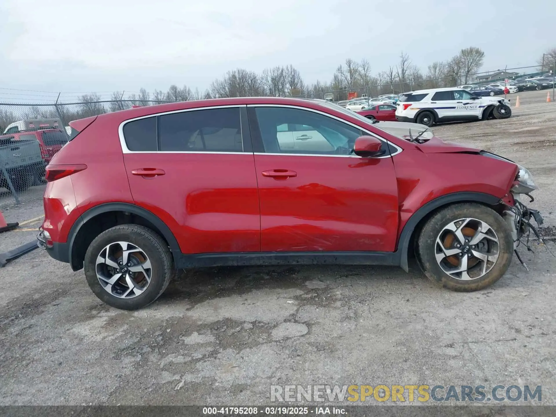 13 Photograph of a damaged car KNDPMCAC0L7697209 KIA SPORTAGE 2020