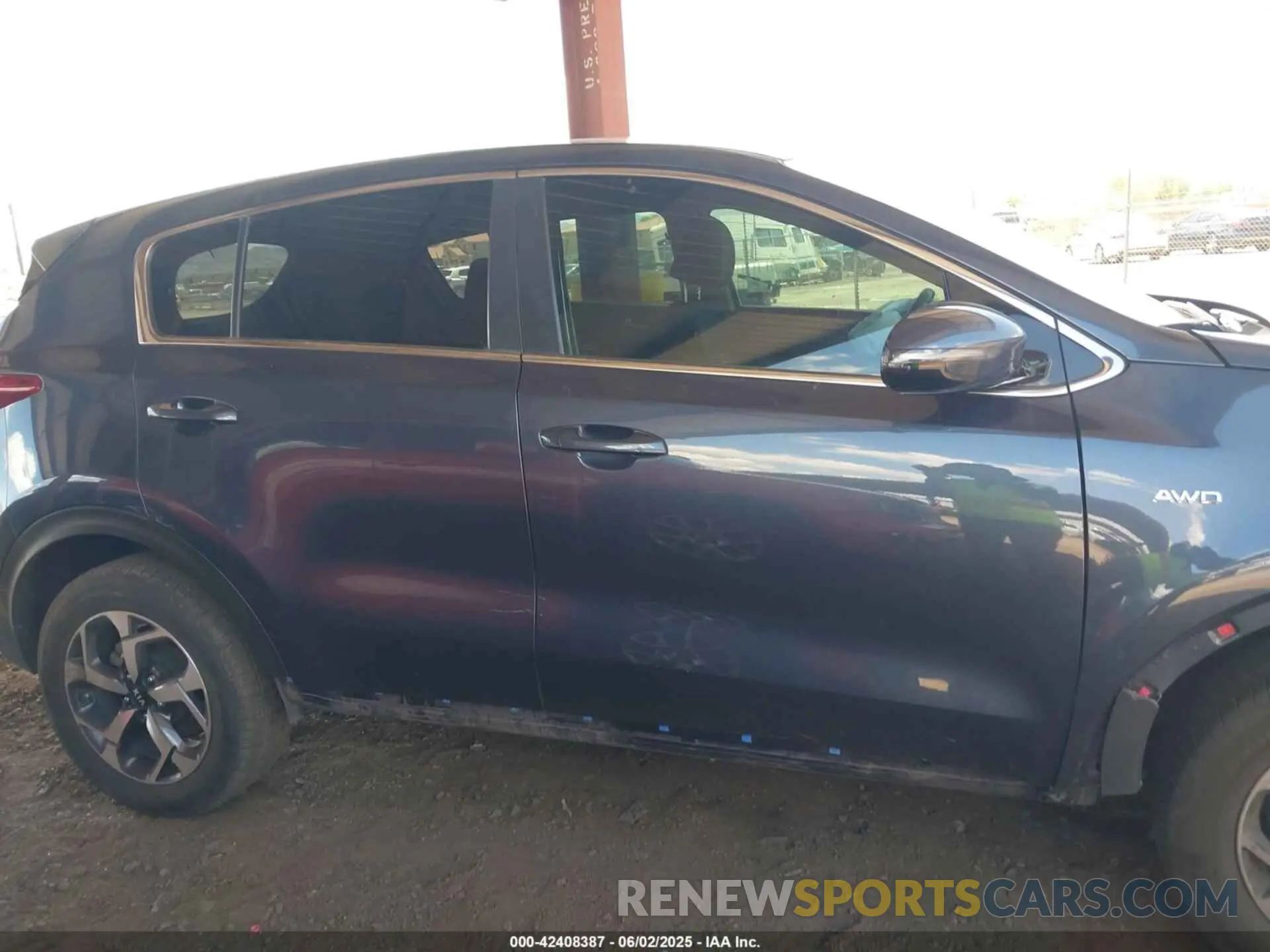 13 Photograph of a damaged car KNDPMCAC0L7745162 KIA SPORTAGE 2020