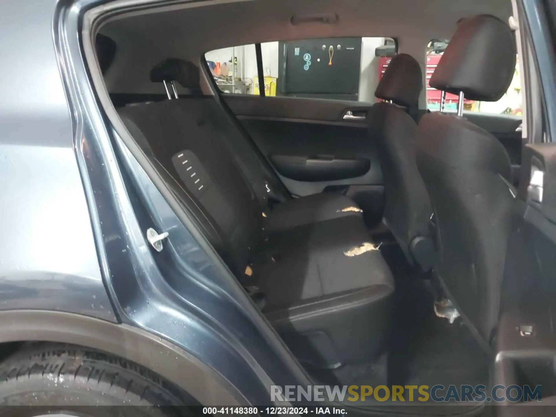 8 Photograph of a damaged car KNDPMCAC0L7761684 KIA SPORTAGE 2020