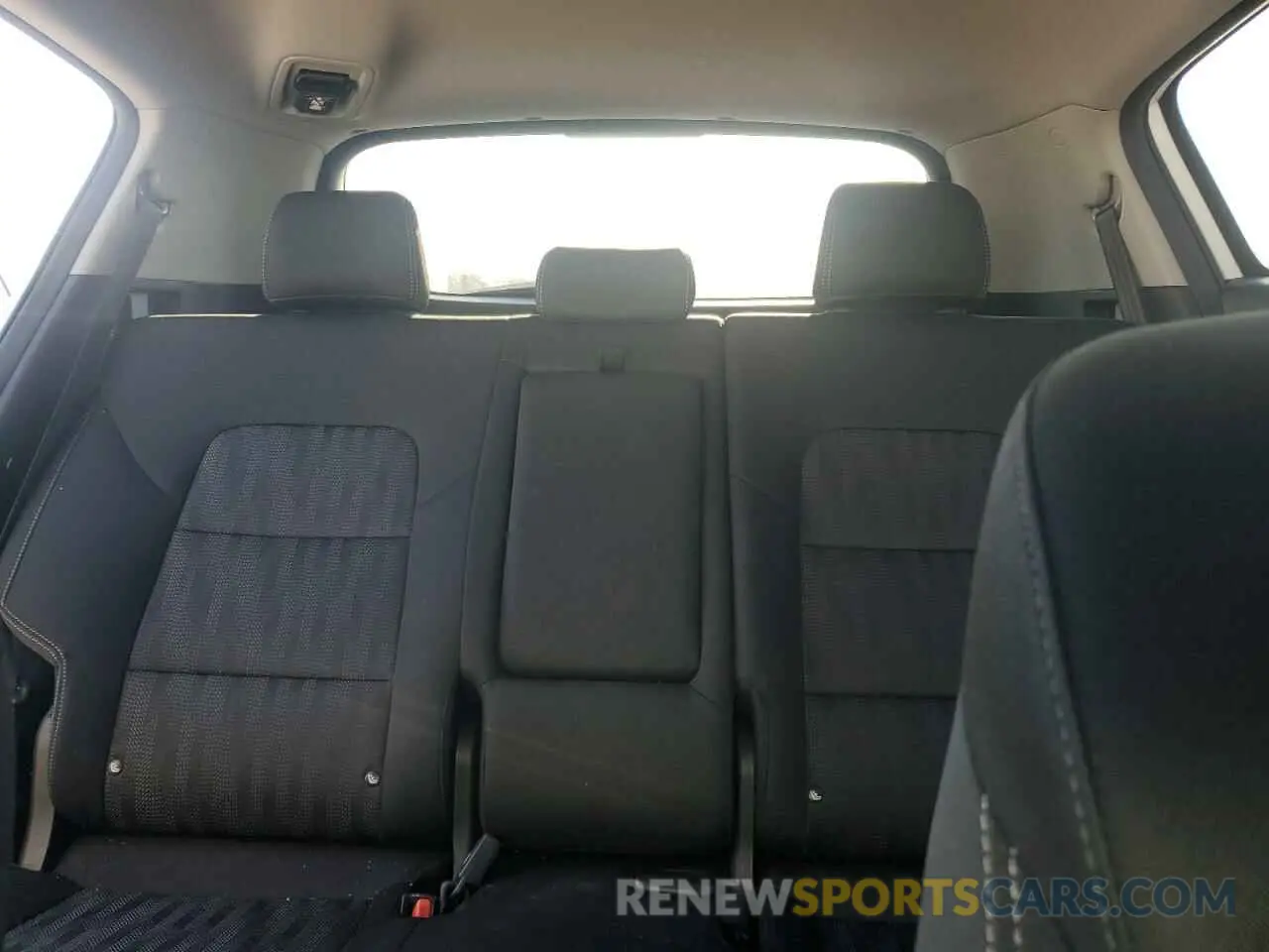 10 Photograph of a damaged car KNDPMCAC0L7769235 KIA SPORTAGE 2020