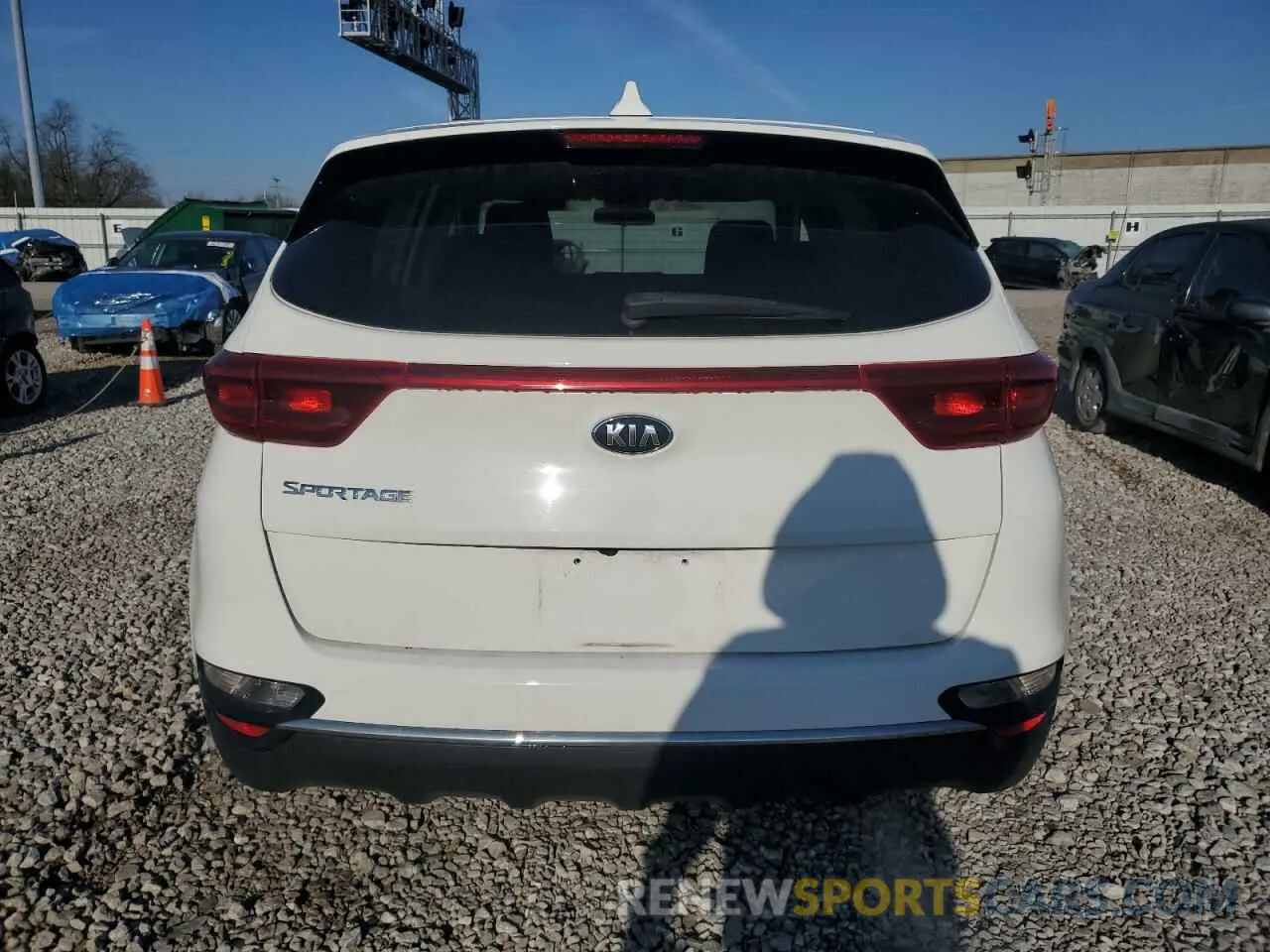6 Photograph of a damaged car KNDPMCAC0L7769235 KIA SPORTAGE 2020