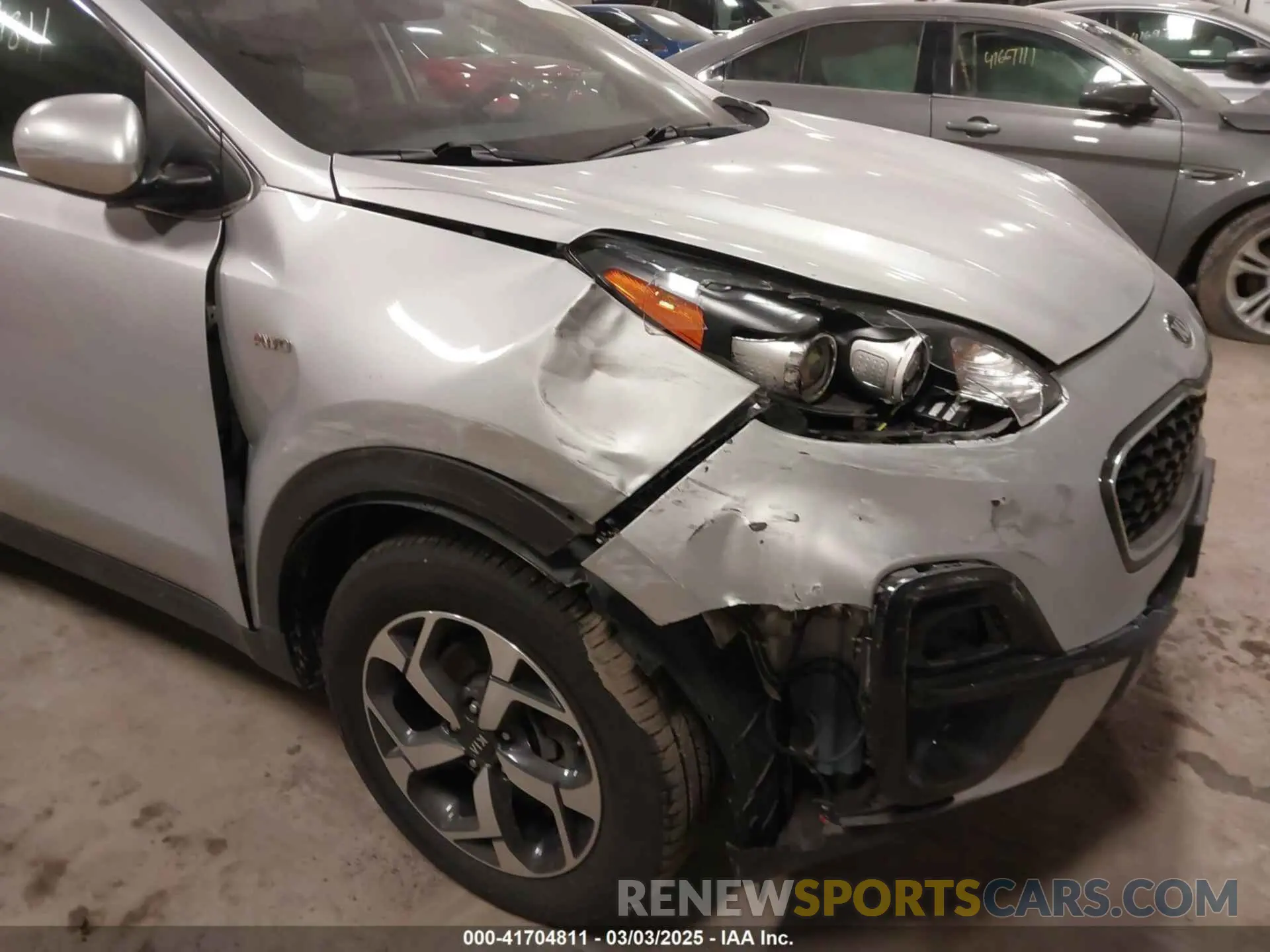 17 Photograph of a damaged car KNDPMCAC0L7810205 KIA SPORTAGE 2020