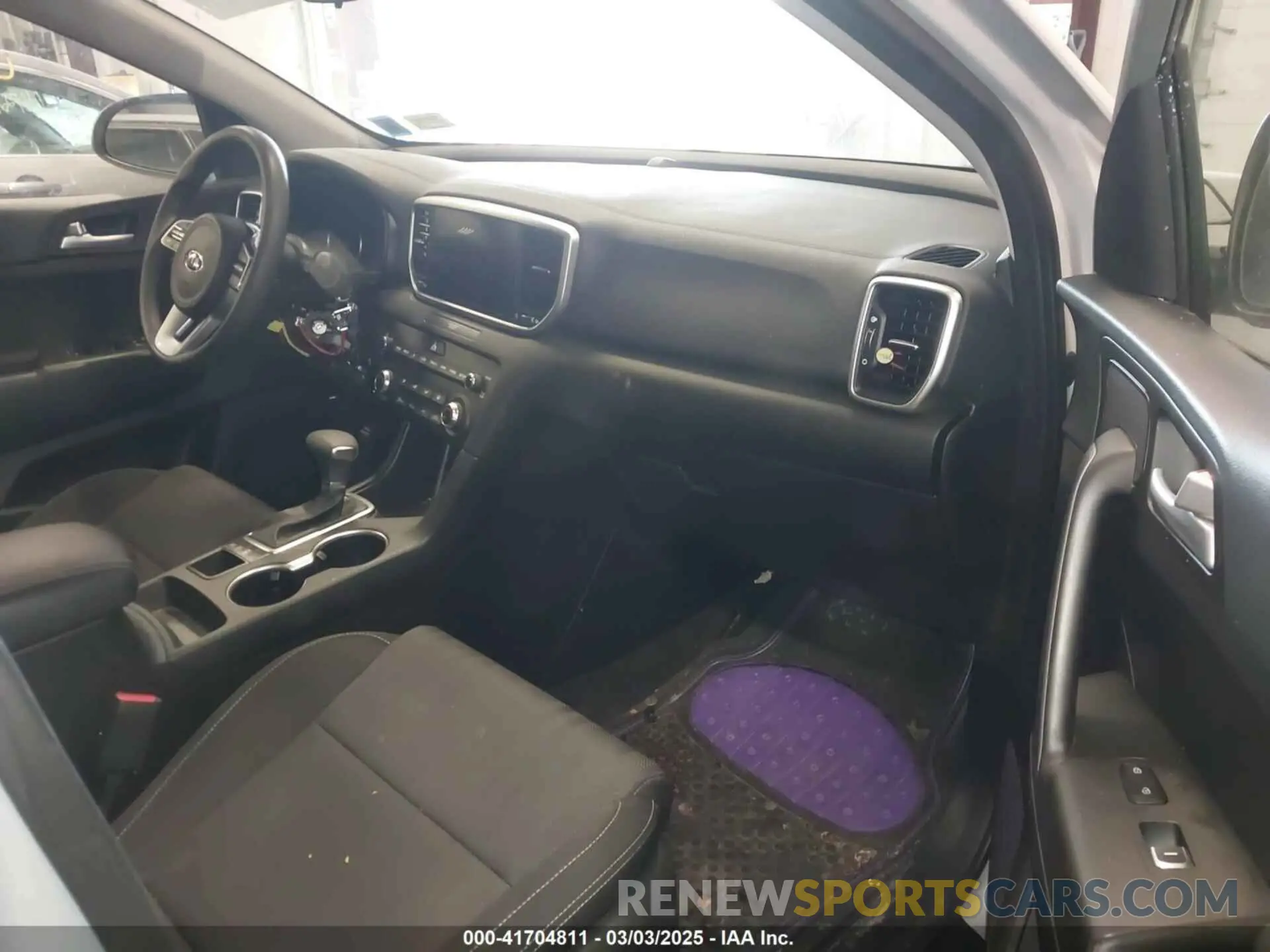 5 Photograph of a damaged car KNDPMCAC0L7810205 KIA SPORTAGE 2020