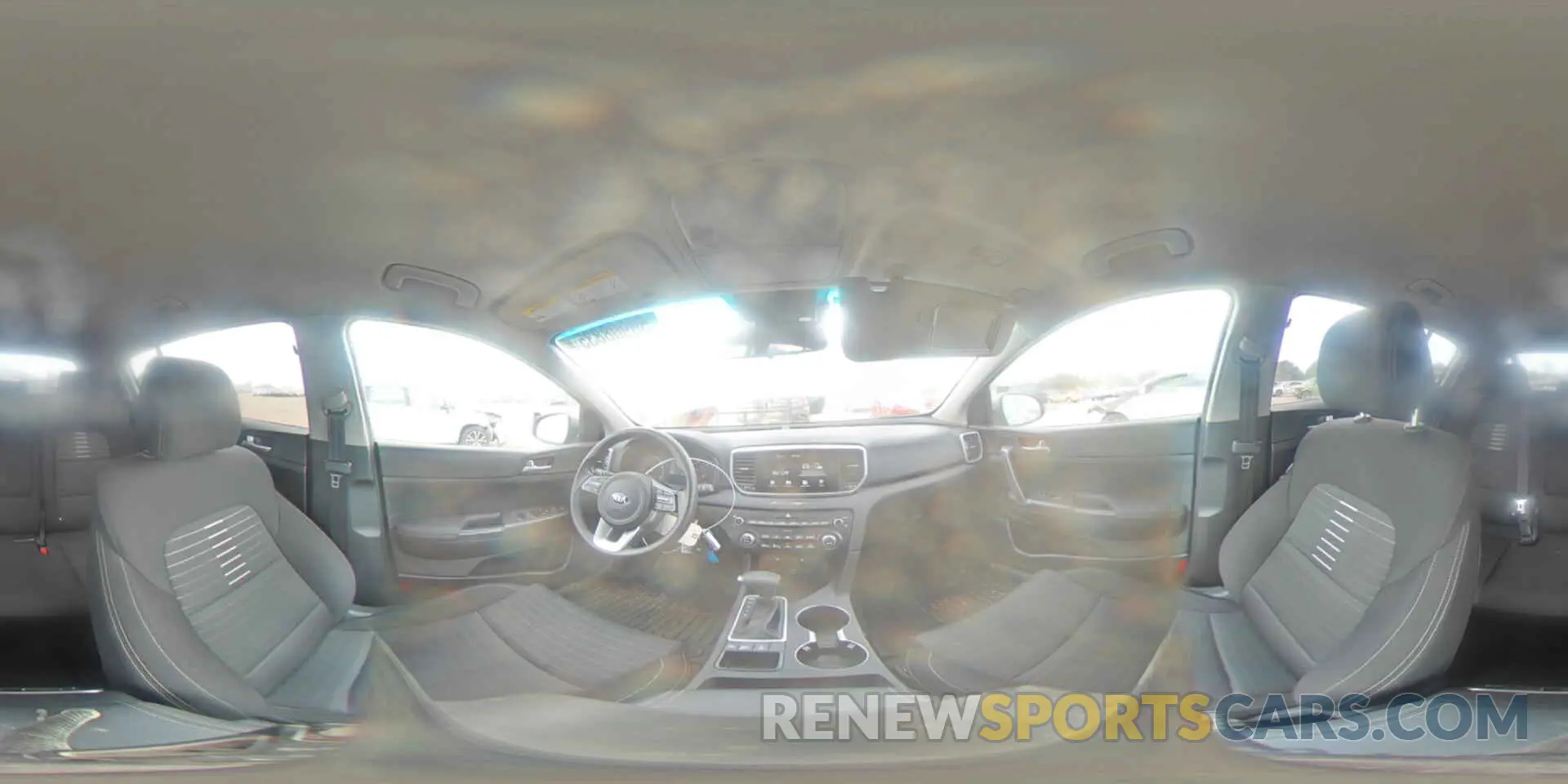 14 Photograph of a damaged car KNDPMCAC1L7683108 KIA SPORTAGE 2020