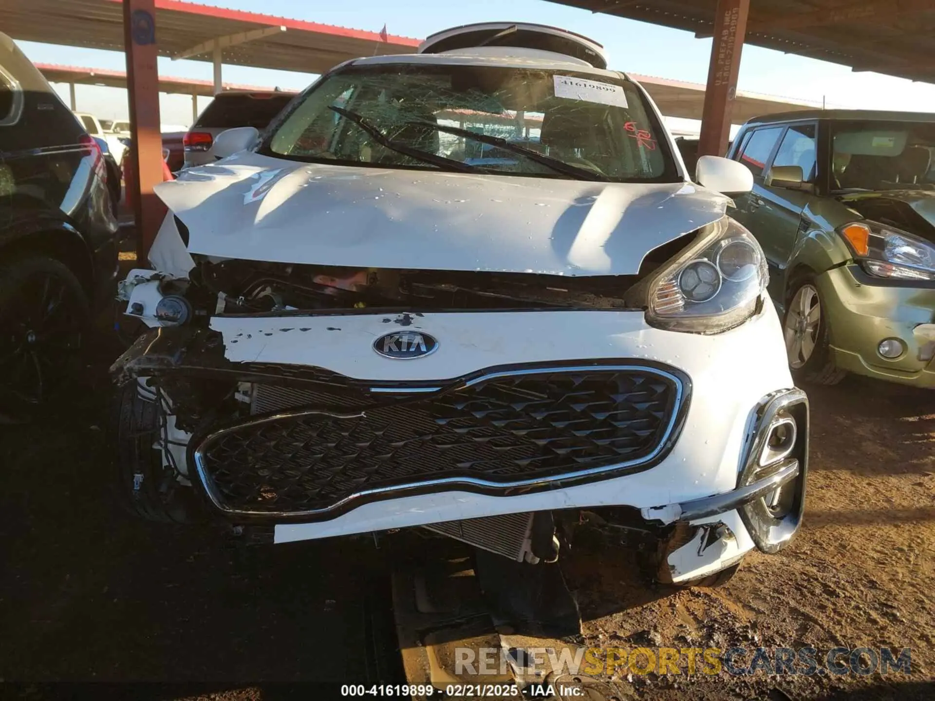 6 Photograph of a damaged car KNDPMCAC1L7689099 KIA SPORTAGE 2020