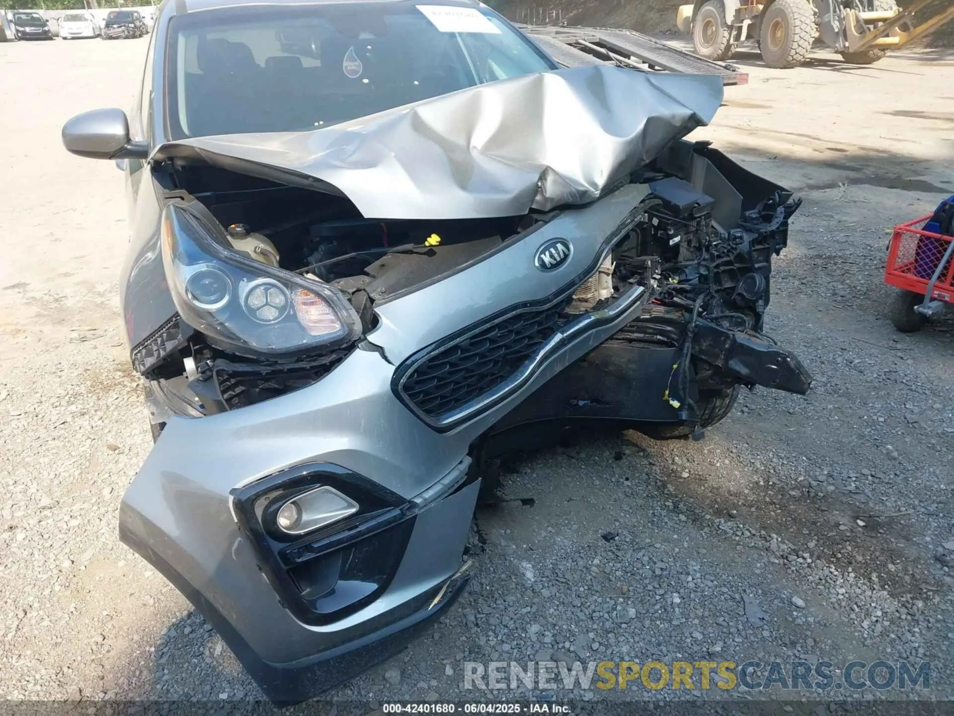 6 Photograph of a damaged car KNDPMCAC1L7788151 KIA SPORTAGE 2020