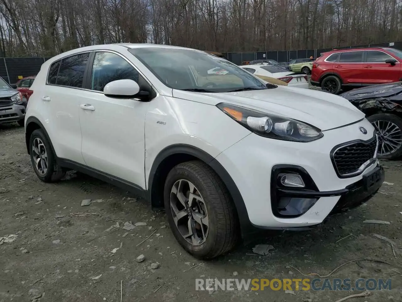 4 Photograph of a damaged car KNDPMCAC1L7811850 KIA SPORTAGE 2020