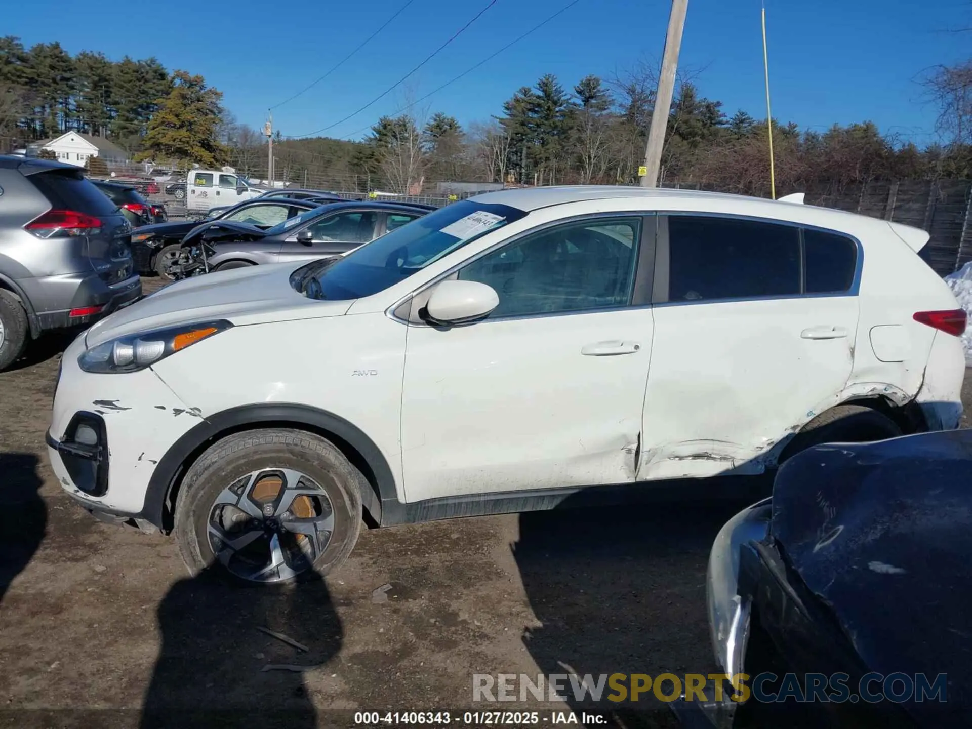 14 Photograph of a damaged car KNDPMCAC1L7830298 KIA SPORTAGE 2020