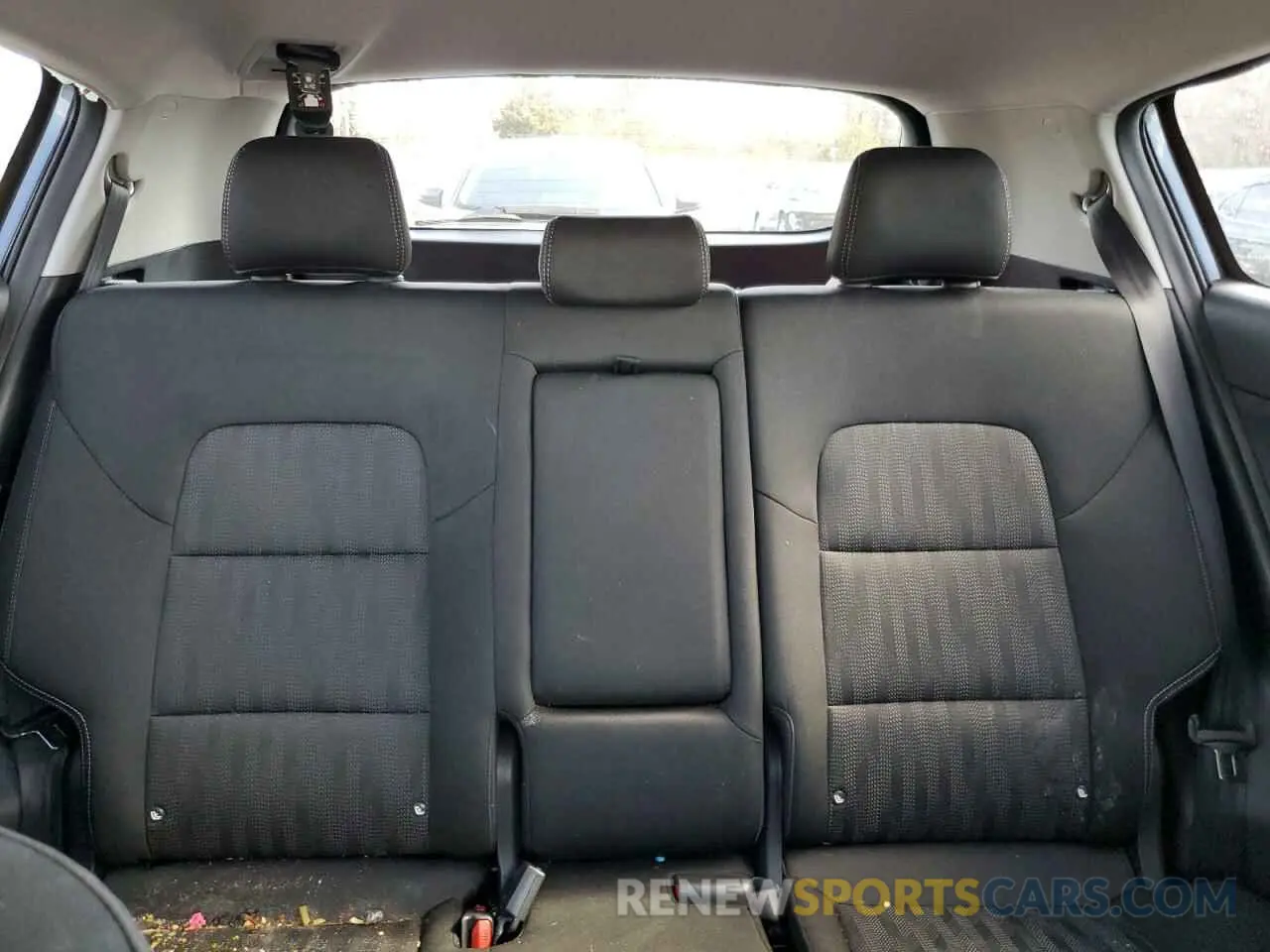 10 Photograph of a damaged car KNDPMCAC2L7630420 KIA SPORTAGE 2020
