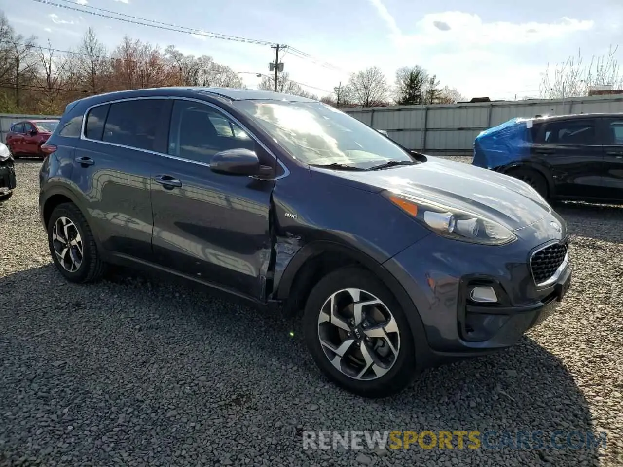4 Photograph of a damaged car KNDPMCAC2L7630420 KIA SPORTAGE 2020