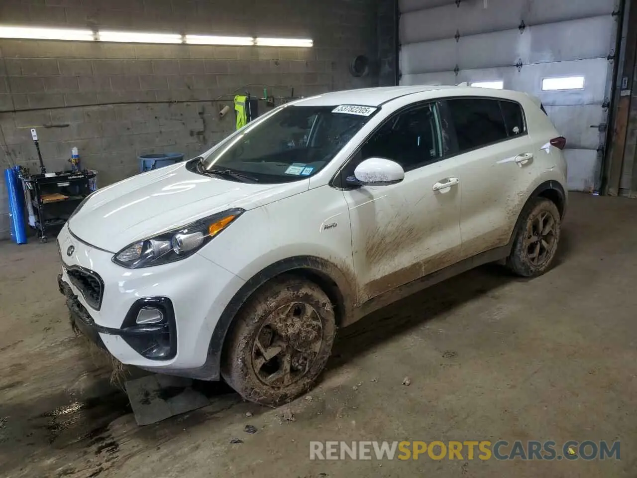 1 Photograph of a damaged car KNDPMCAC2L7788532 KIA SPORTAGE 2020