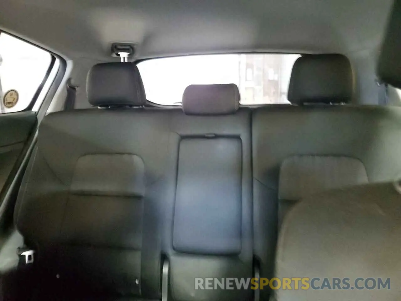 10 Photograph of a damaged car KNDPMCAC2L7788532 KIA SPORTAGE 2020