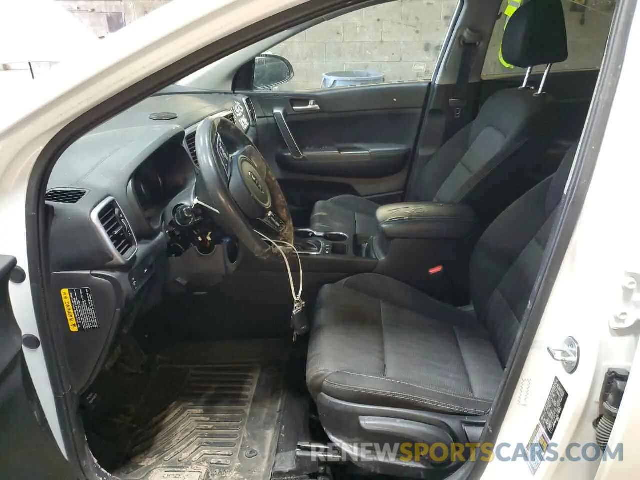 7 Photograph of a damaged car KNDPMCAC2L7788532 KIA SPORTAGE 2020
