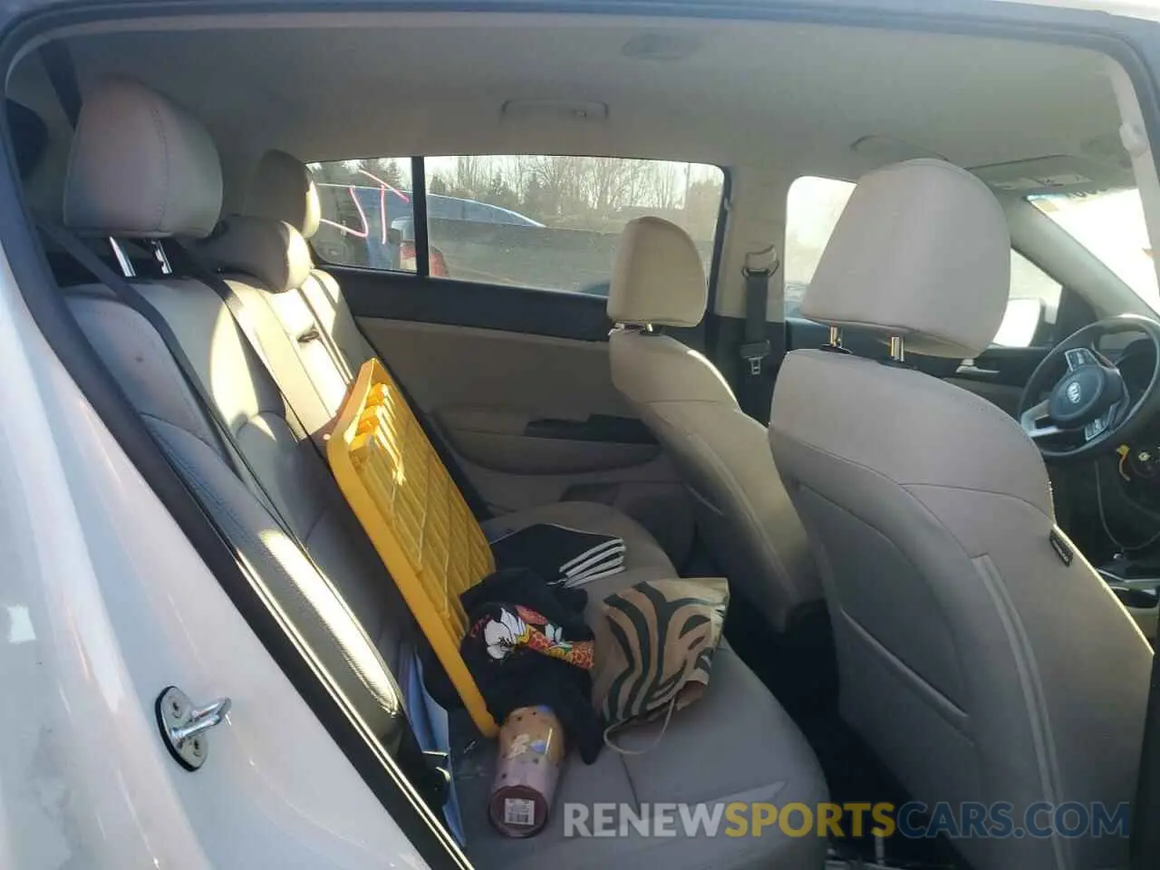 11 Photograph of a damaged car KNDPMCAC2L7800159 KIA SPORTAGE 2020