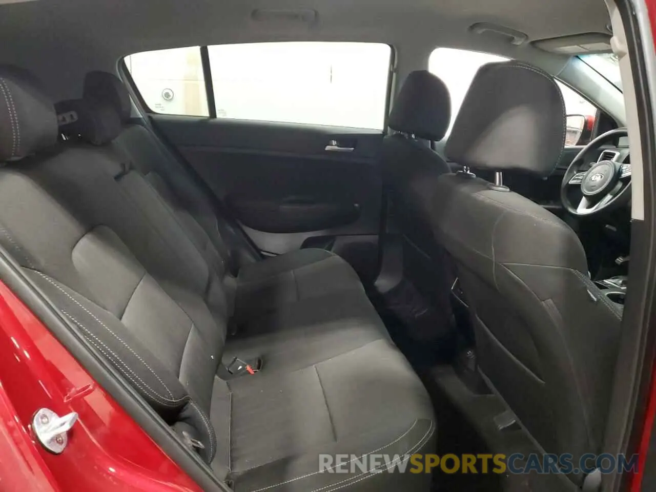 10 Photograph of a damaged car KNDPMCAC3L7635562 KIA SPORTAGE 2020