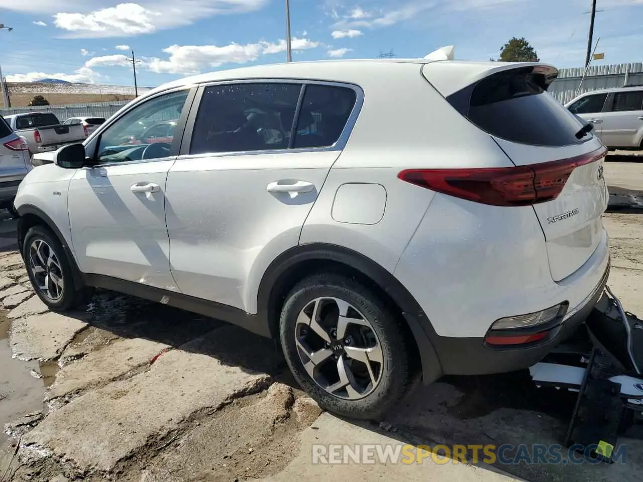 2 Photograph of a damaged car KNDPMCAC3L7641720 KIA SPORTAGE 2020