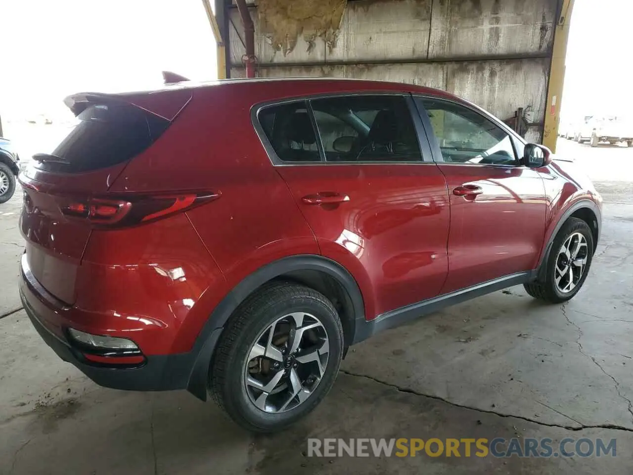 3 Photograph of a damaged car KNDPMCAC3L7658162 KIA SPORTAGE 2020