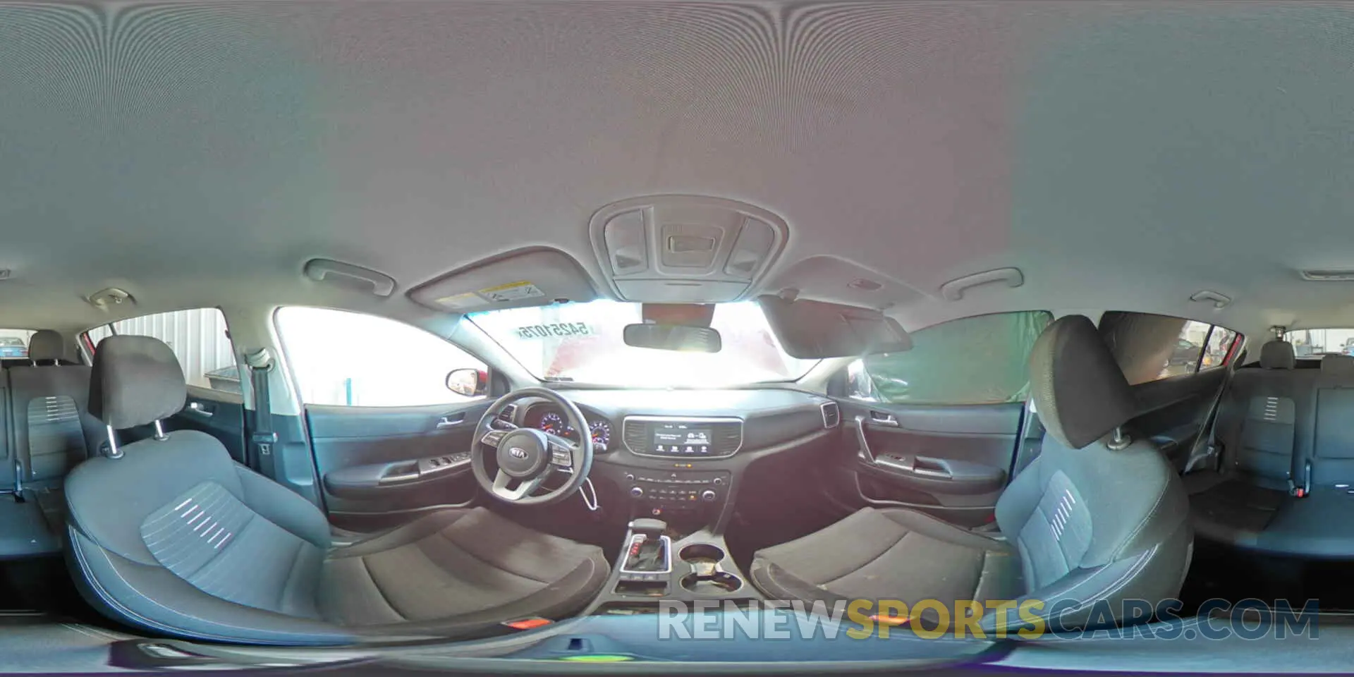 15 Photograph of a damaged car KNDPMCAC3L7661630 KIA SPORTAGE 2020