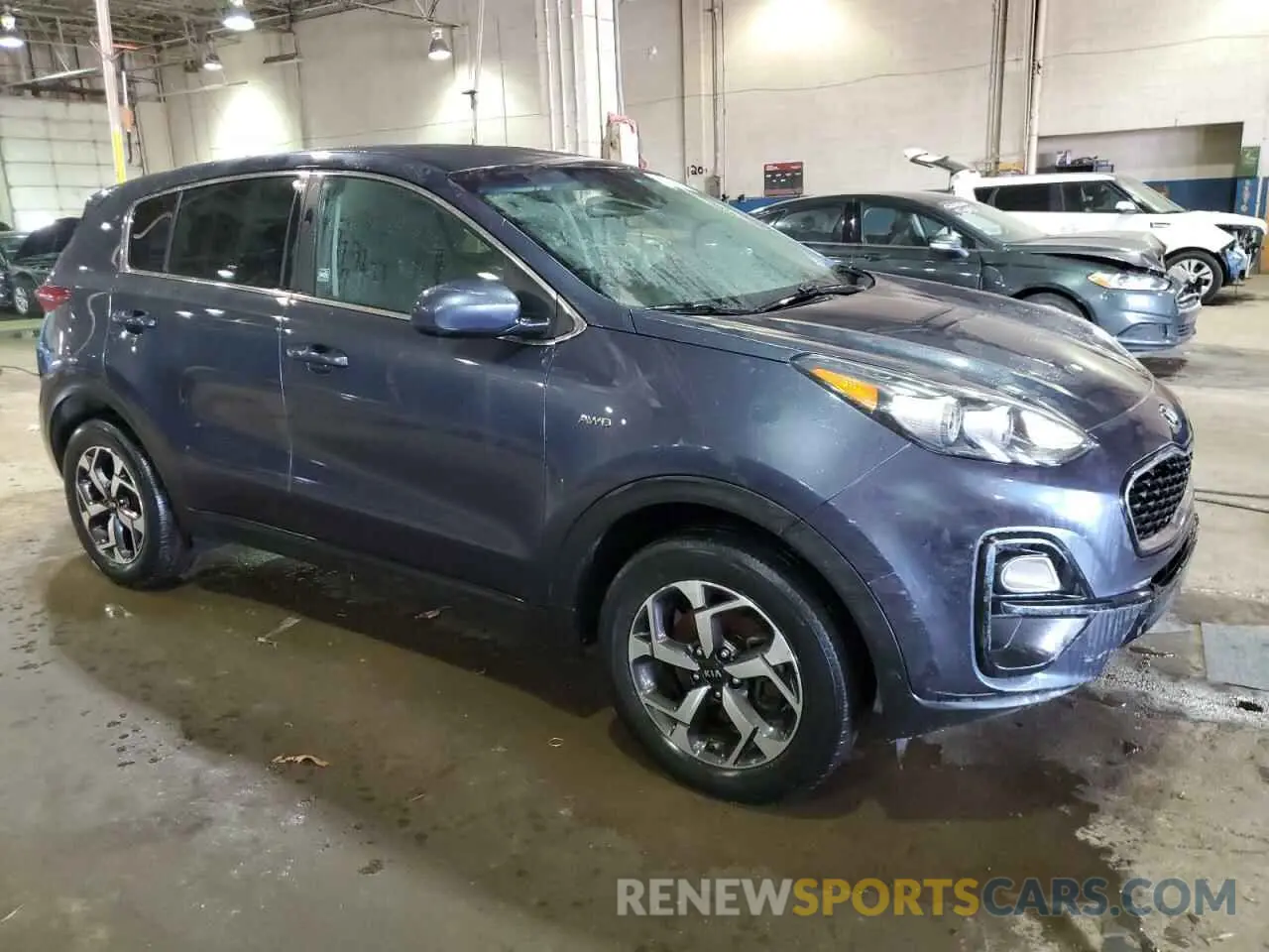 4 Photograph of a damaged car KNDPMCAC3L7741672 KIA SPORTAGE 2020
