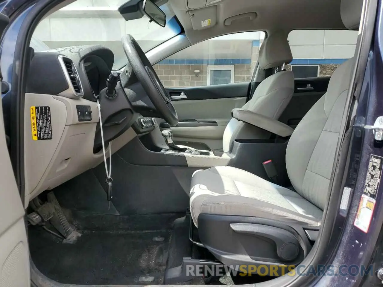 7 Photograph of a damaged car KNDPMCAC3L7763669 KIA SPORTAGE 2020