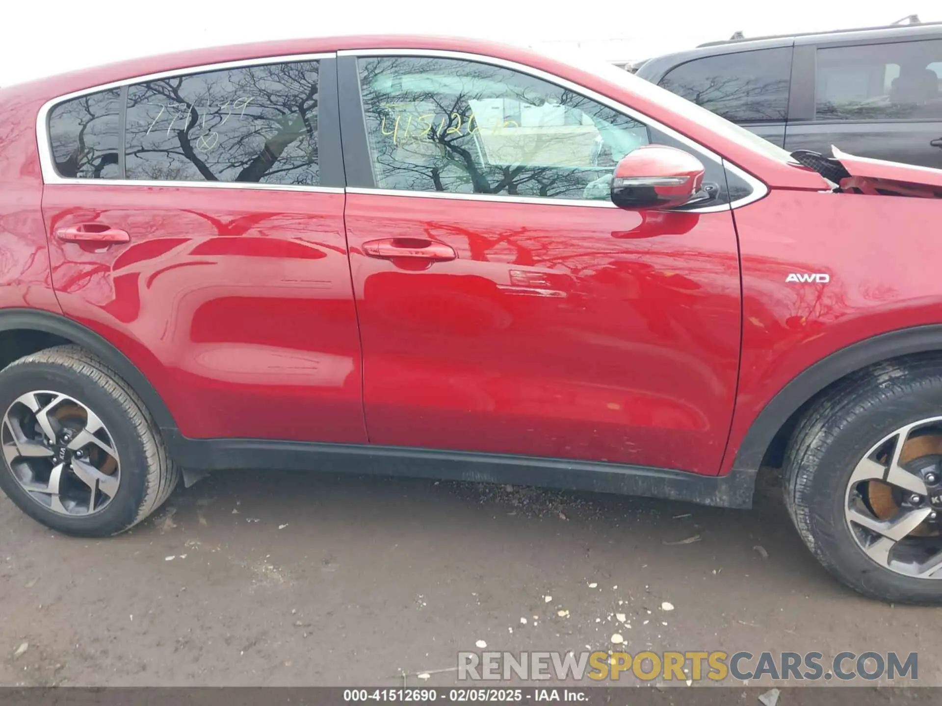 13 Photograph of a damaged car KNDPMCAC3L7771139 KIA SPORTAGE 2020