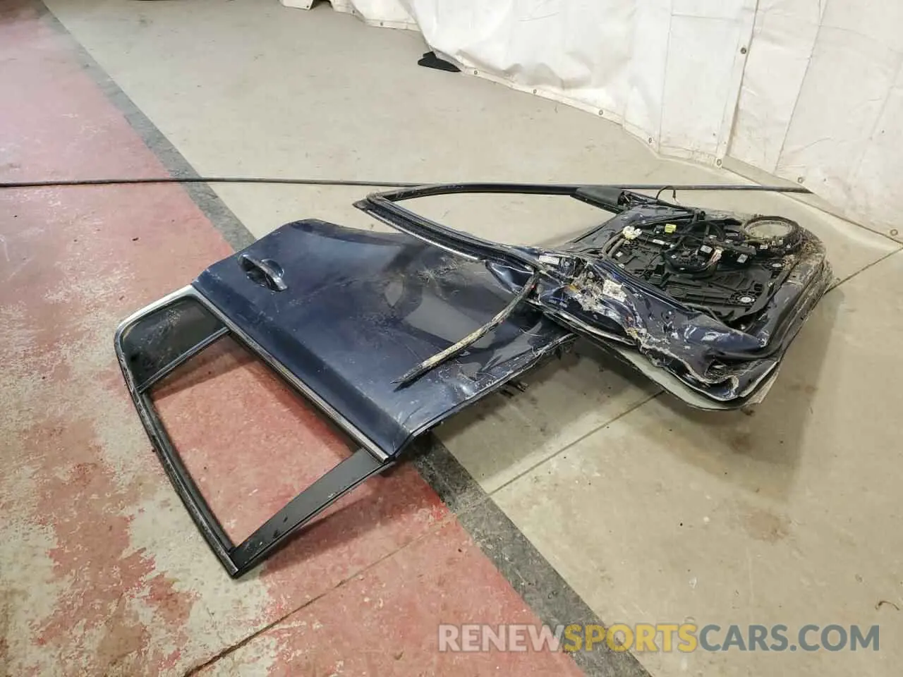 14 Photograph of a damaged car KNDPMCAC3L7788359 KIA SPORTAGE 2020
