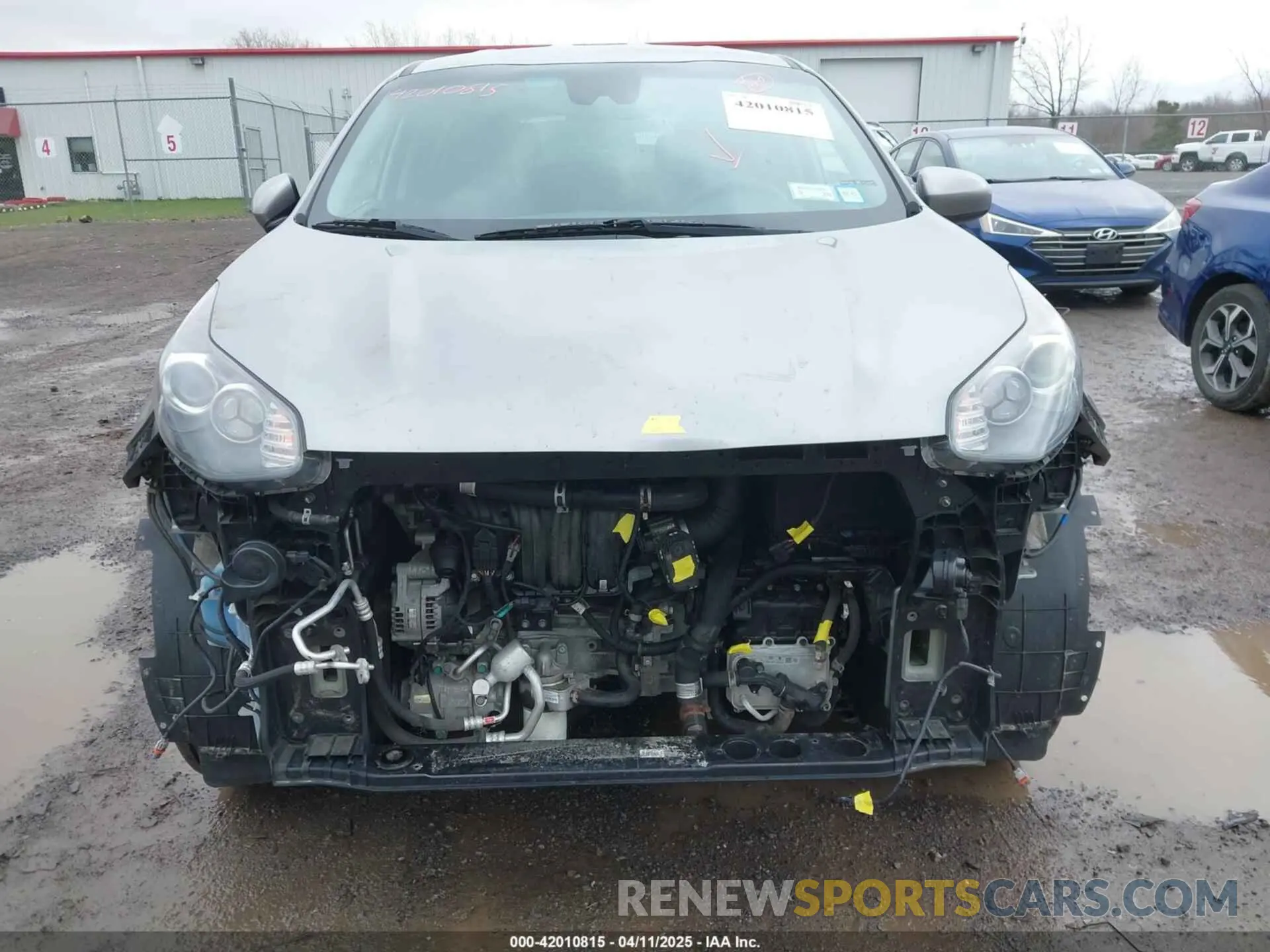 6 Photograph of a damaged car KNDPMCAC3L7805385 KIA SPORTAGE 2020