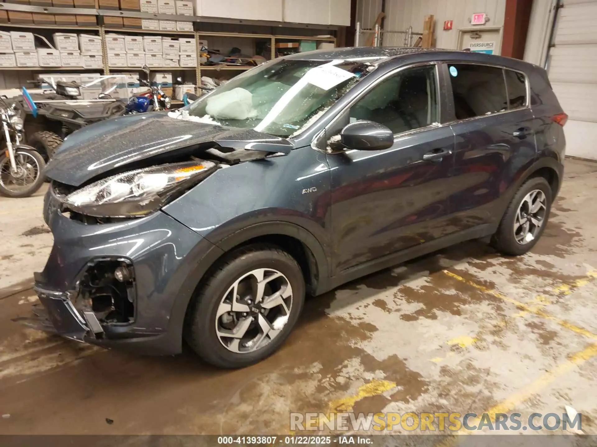 2 Photograph of a damaged car KNDPMCAC4L7709636 KIA SPORTAGE 2020