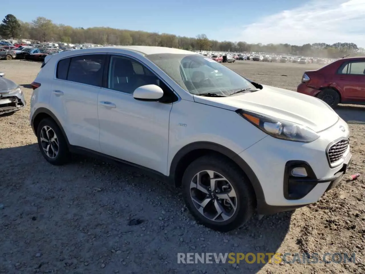 4 Photograph of a damaged car KNDPMCAC4L7745763 KIA SPORTAGE 2020