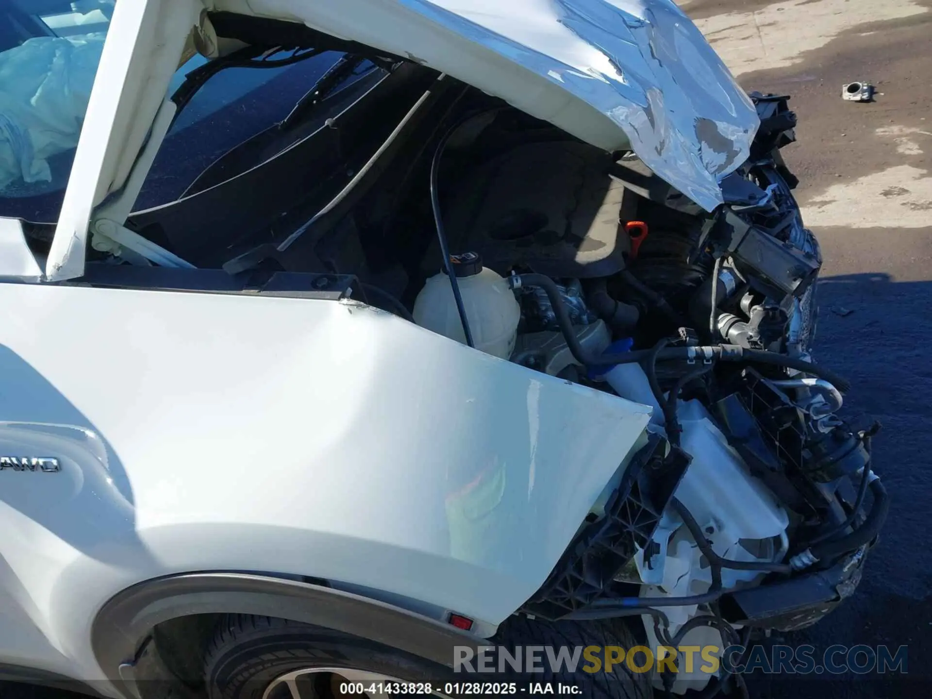17 Photograph of a damaged car KNDPMCAC4L7792355 KIA SPORTAGE 2020