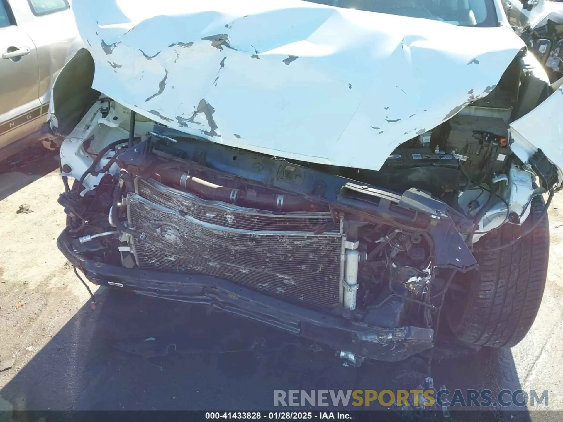 6 Photograph of a damaged car KNDPMCAC4L7792355 KIA SPORTAGE 2020
