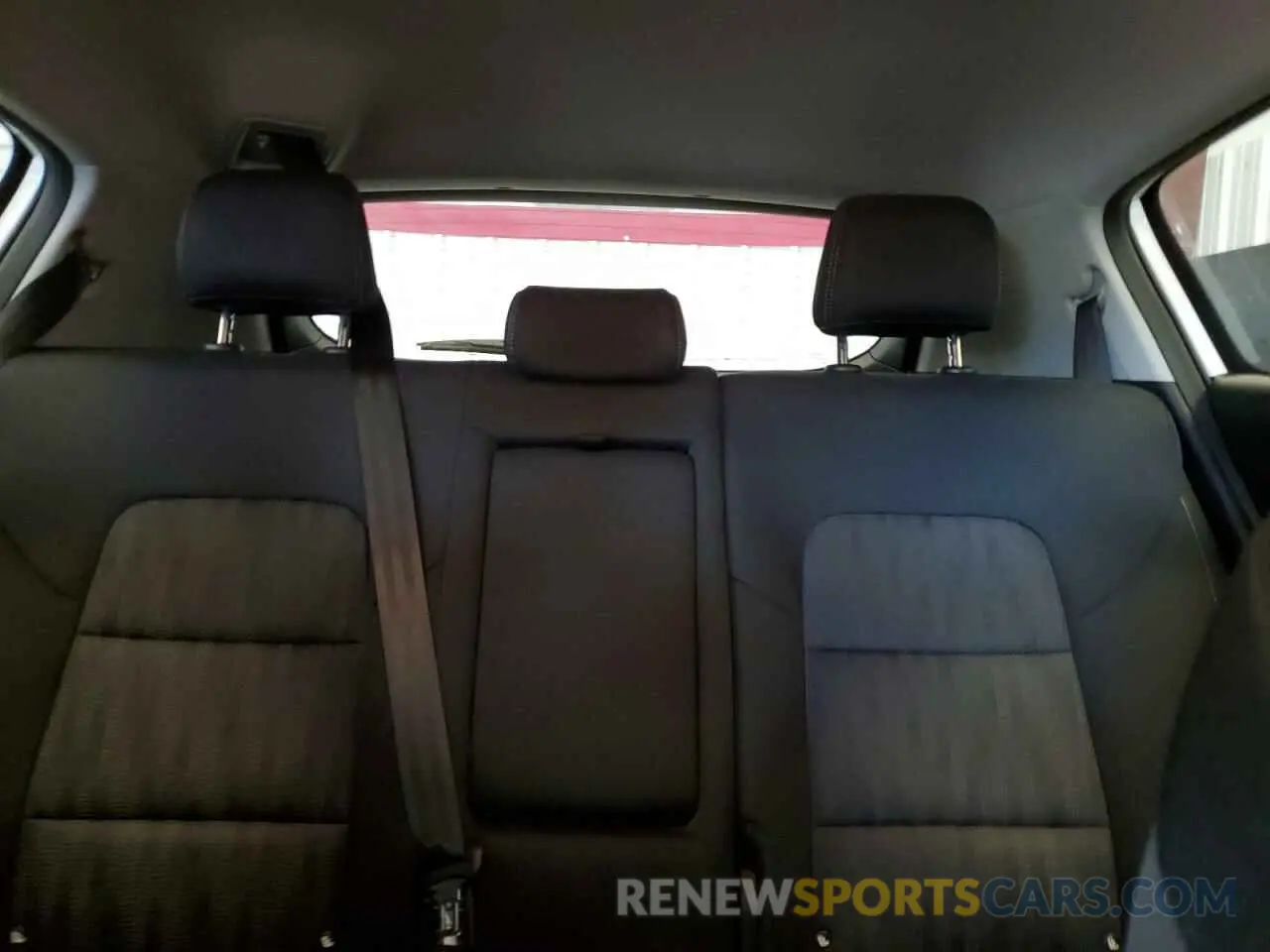 10 Photograph of a damaged car KNDPMCAC5L7642903 KIA SPORTAGE 2020