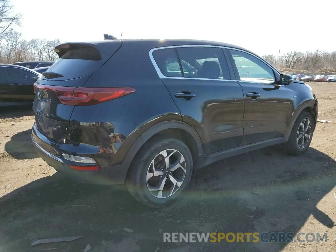 3 Photograph of a damaged car KNDPMCAC5L7671222 KIA SPORTAGE 2020