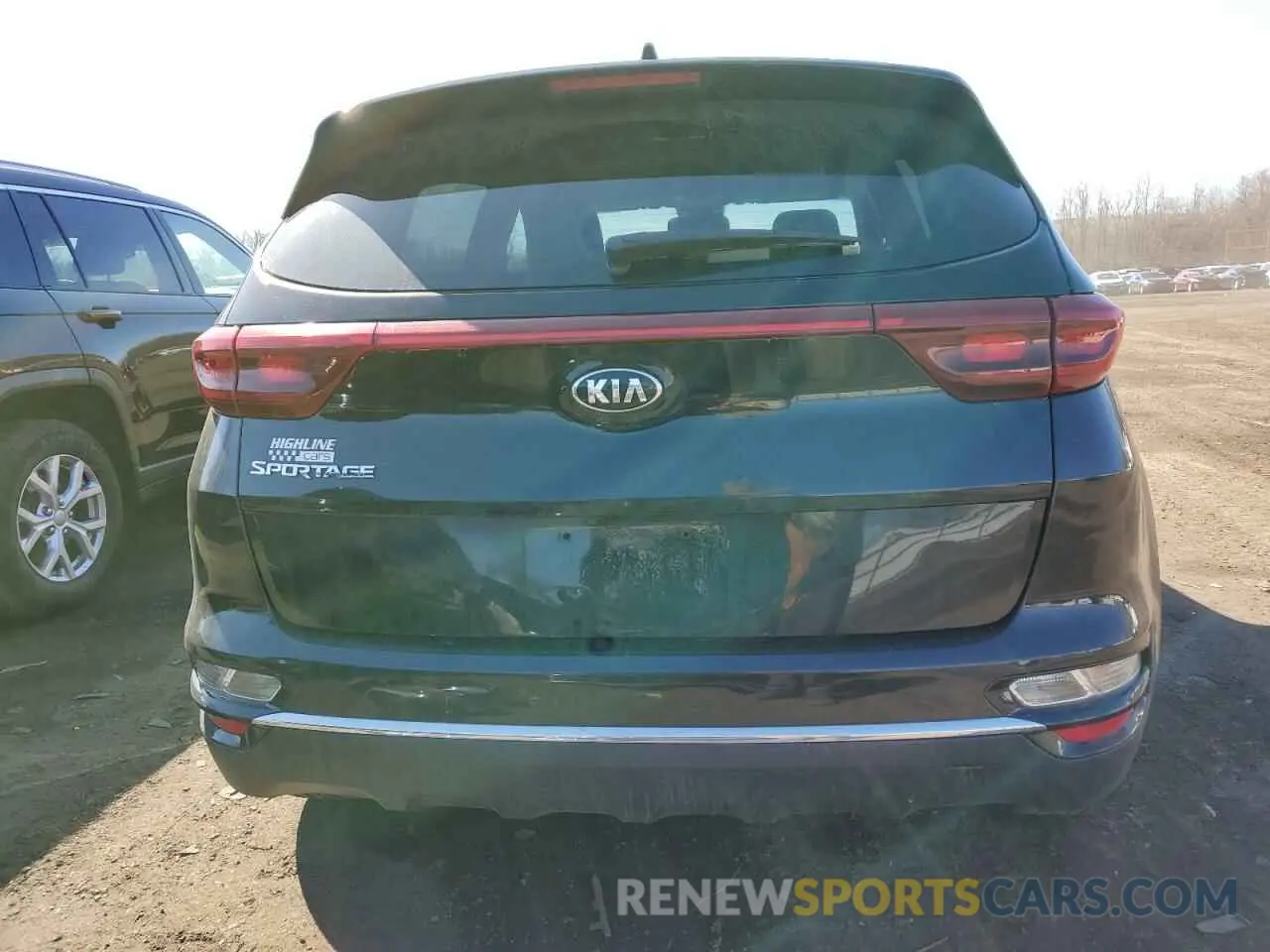 6 Photograph of a damaged car KNDPMCAC5L7671222 KIA SPORTAGE 2020