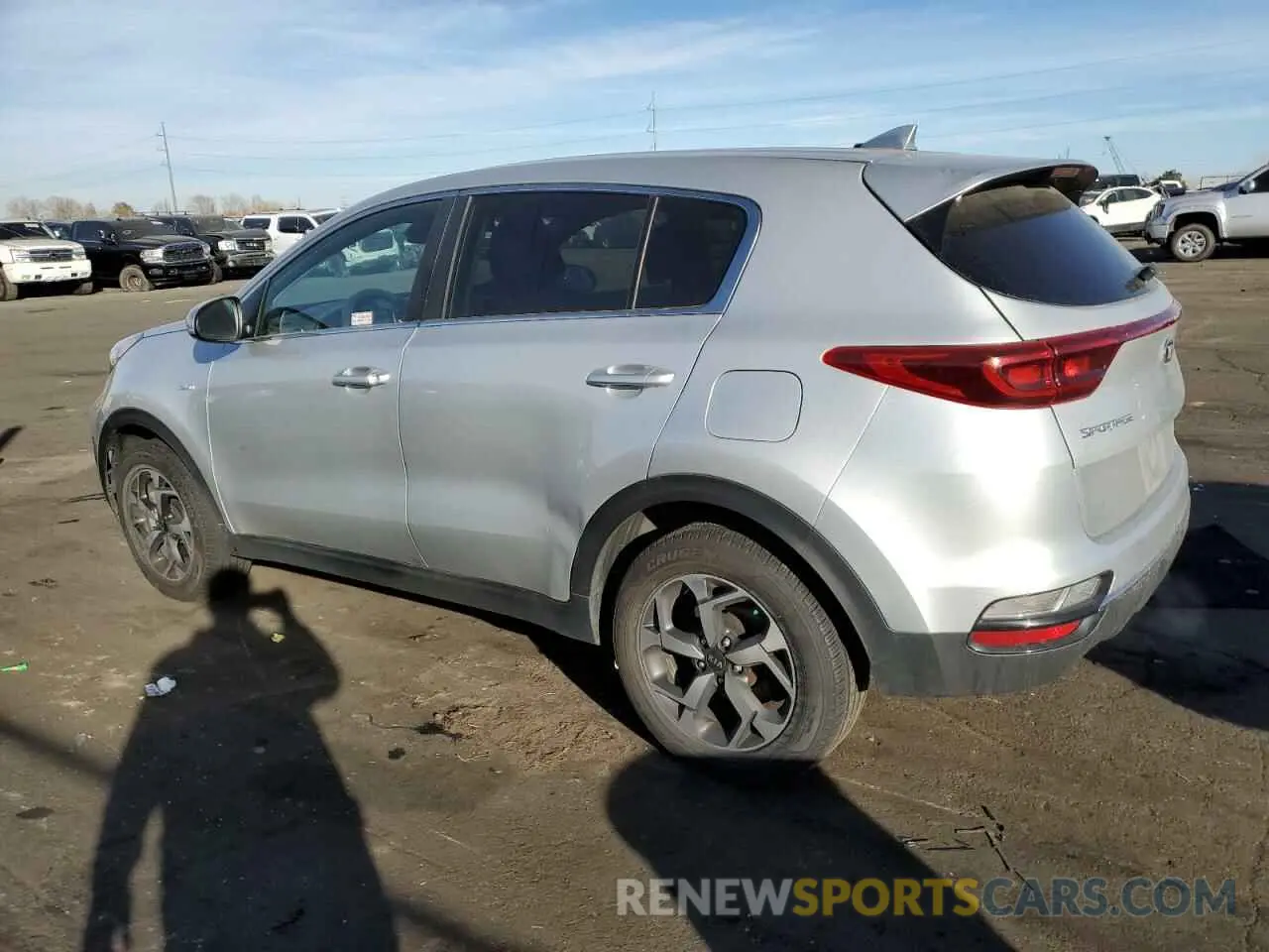 2 Photograph of a damaged car KNDPMCAC5L7733895 KIA SPORTAGE 2020