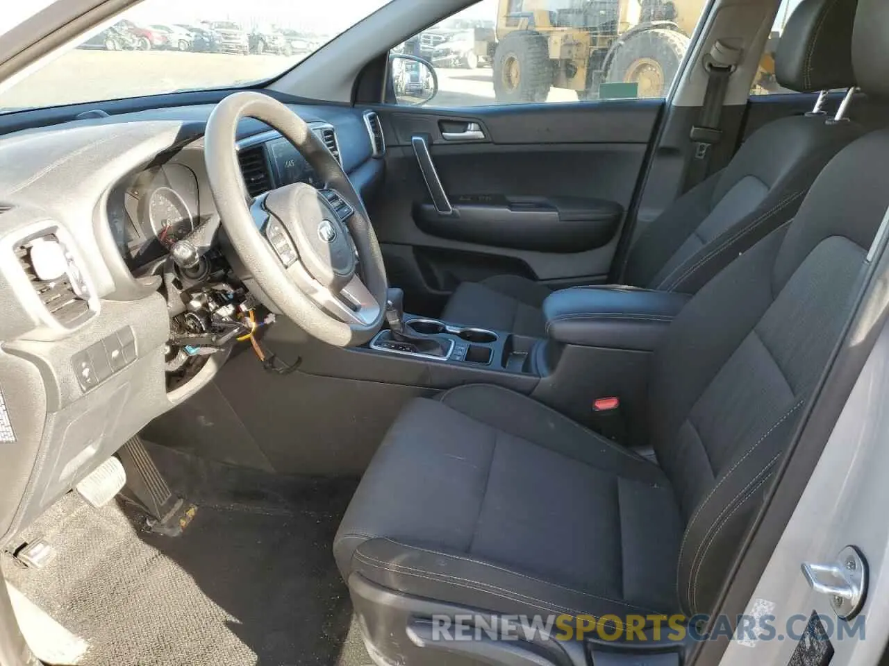 7 Photograph of a damaged car KNDPMCAC5L7733895 KIA SPORTAGE 2020