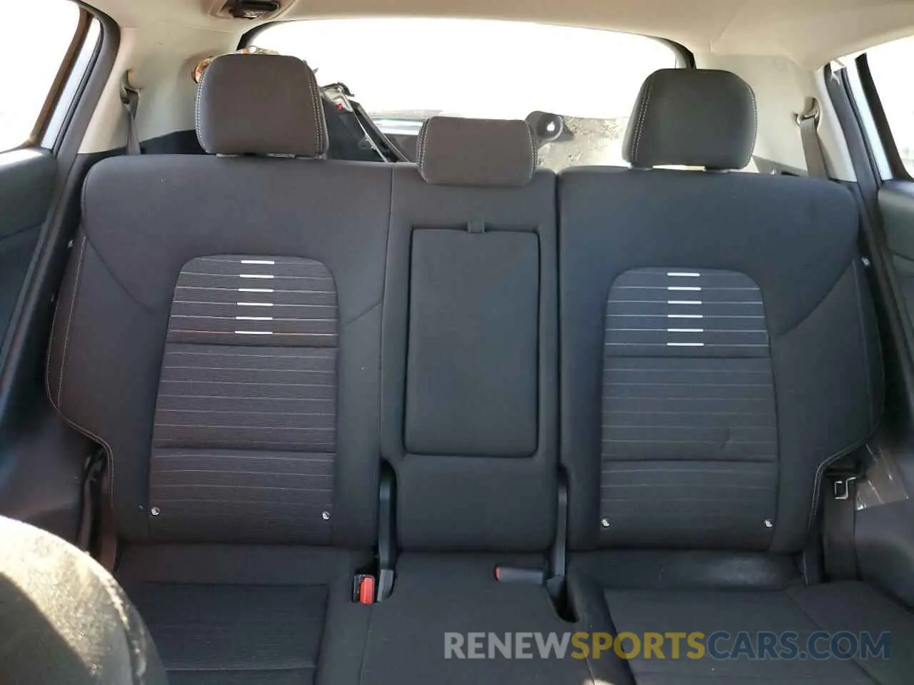 10 Photograph of a damaged car KNDPMCAC5L7753158 KIA SPORTAGE 2020