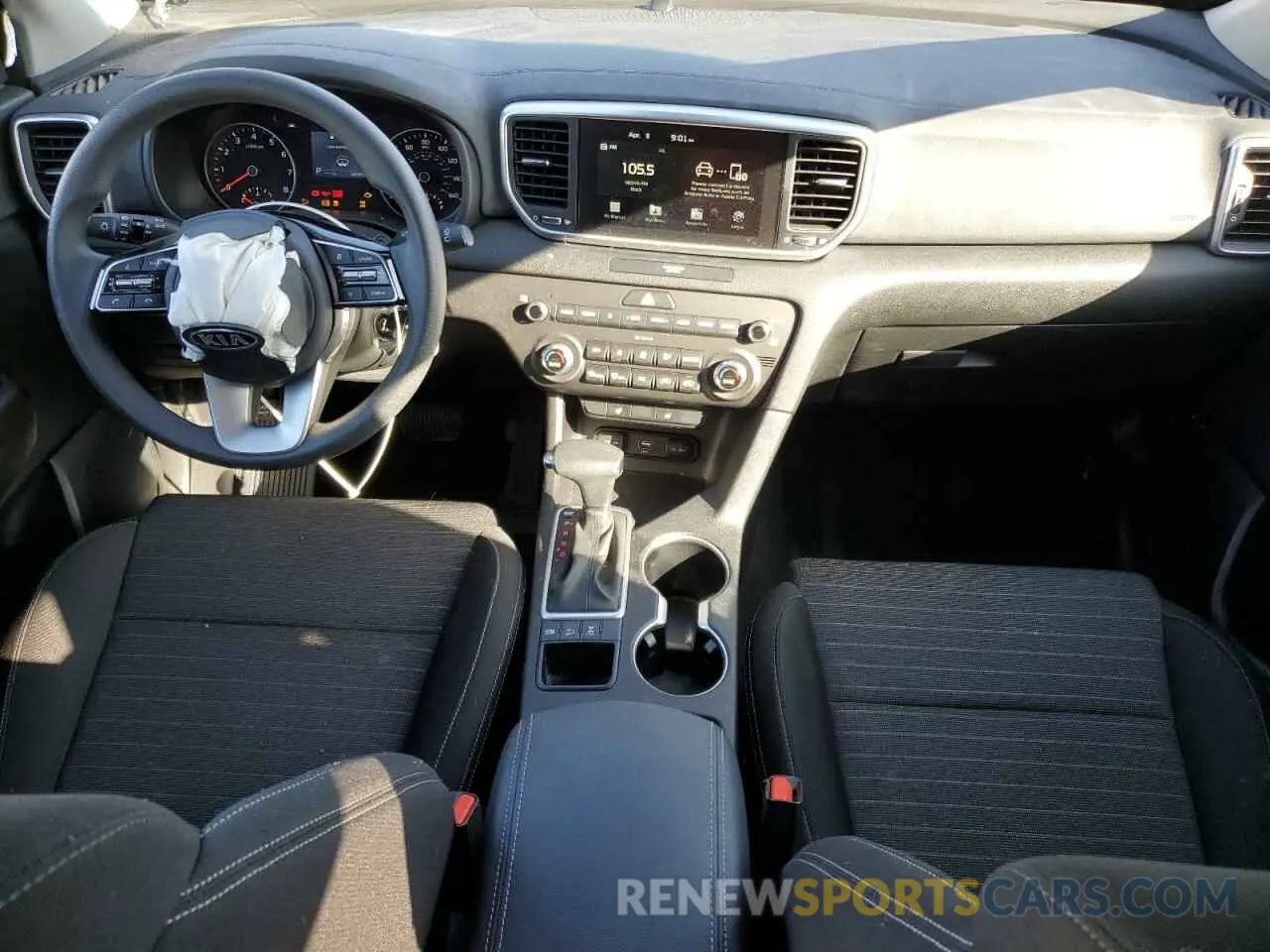 8 Photograph of a damaged car KNDPMCAC5L7753158 KIA SPORTAGE 2020