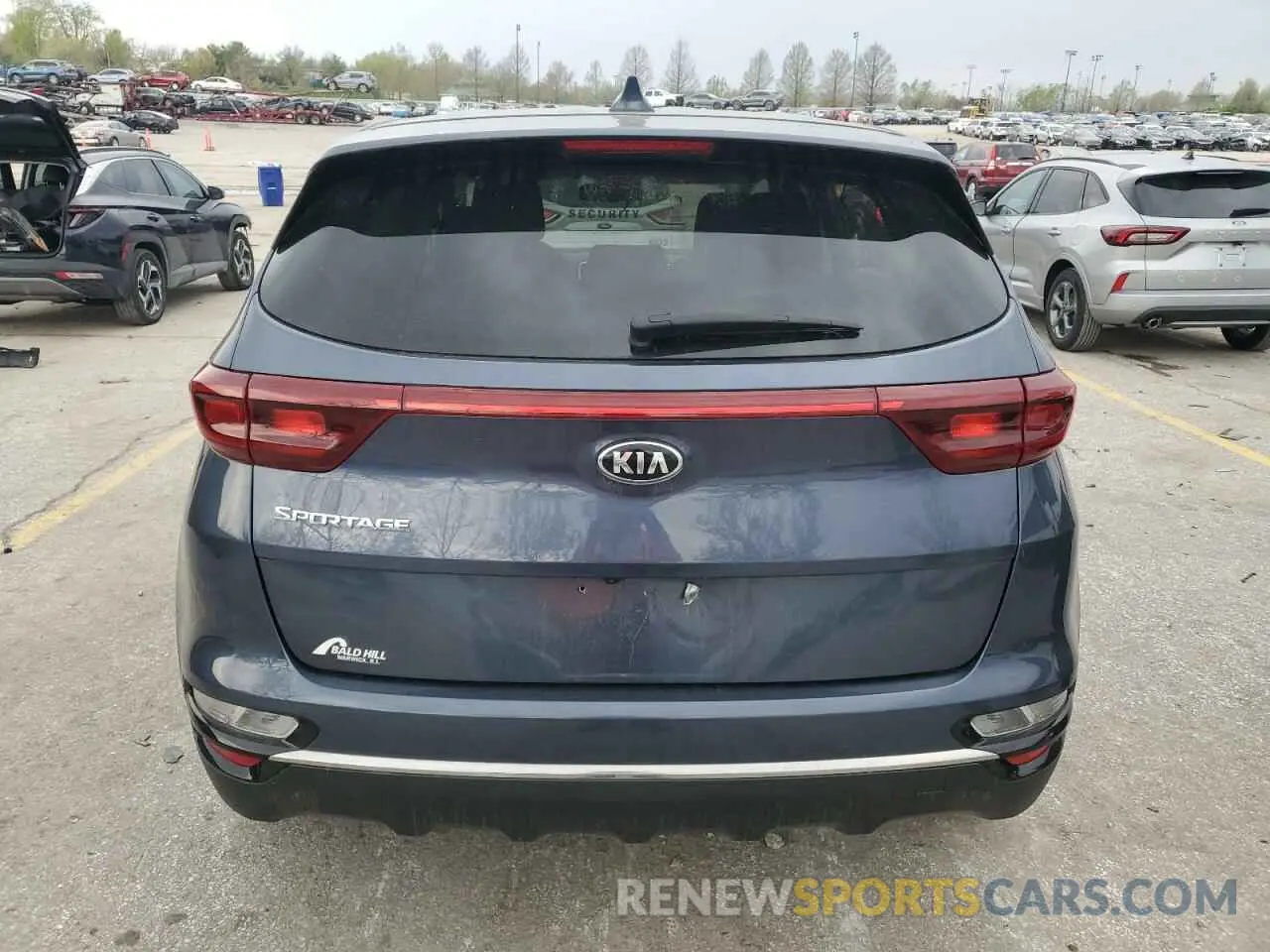 6 Photograph of a damaged car KNDPMCAC5L7827825 KIA SPORTAGE 2020