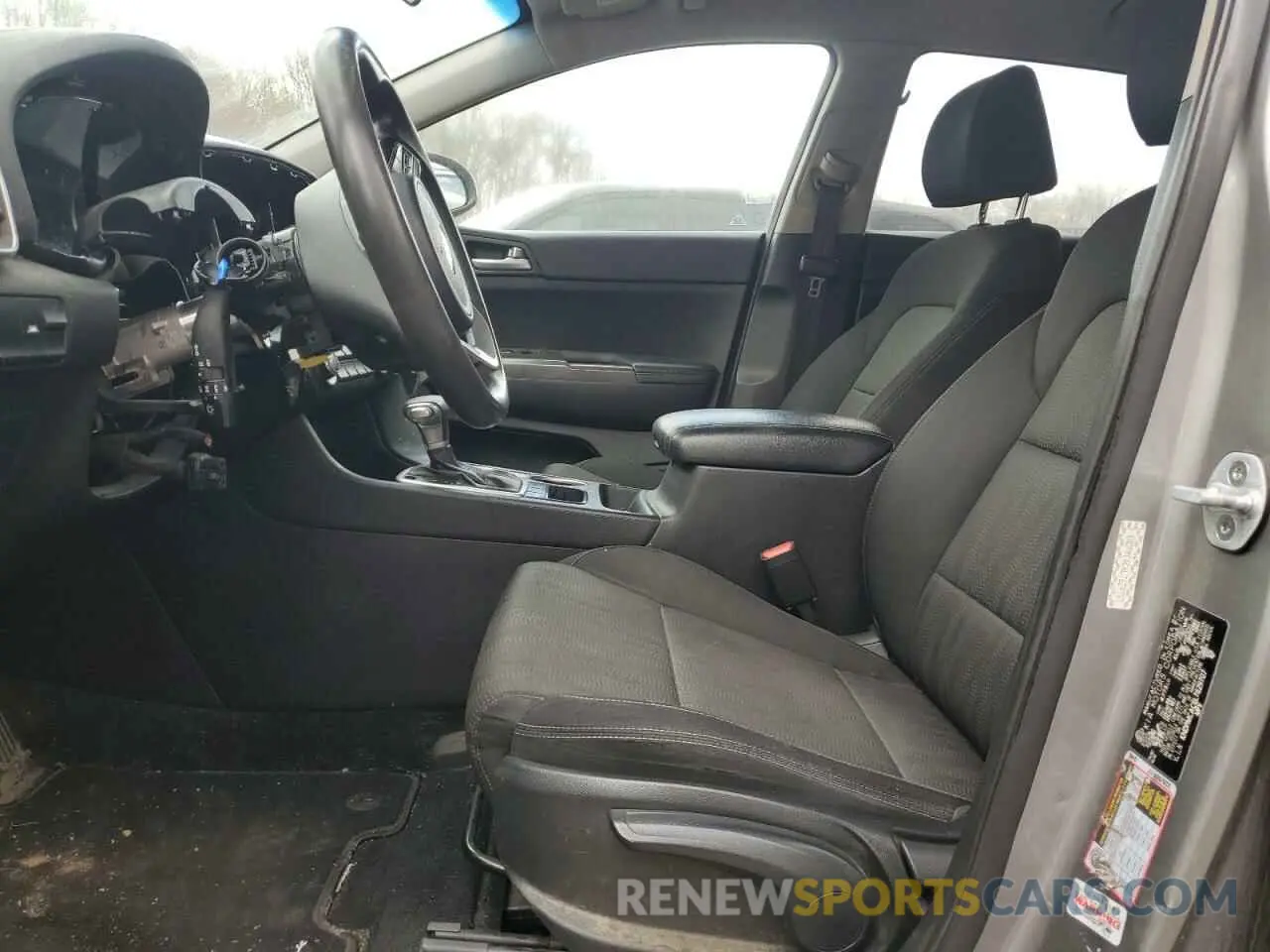 7 Photograph of a damaged car KNDPMCAC6L7629707 KIA SPORTAGE 2020