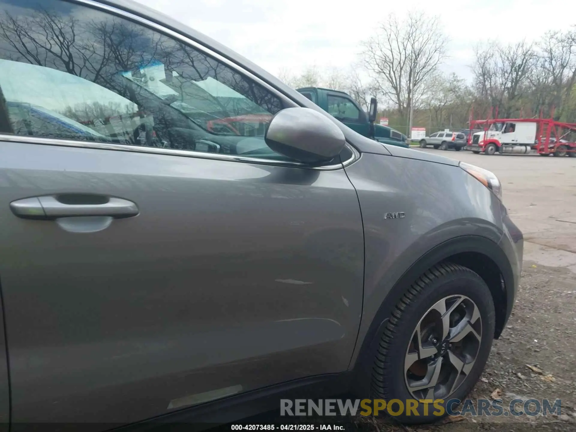 22 Photograph of a damaged car KNDPMCAC6L7630193 KIA SPORTAGE 2020