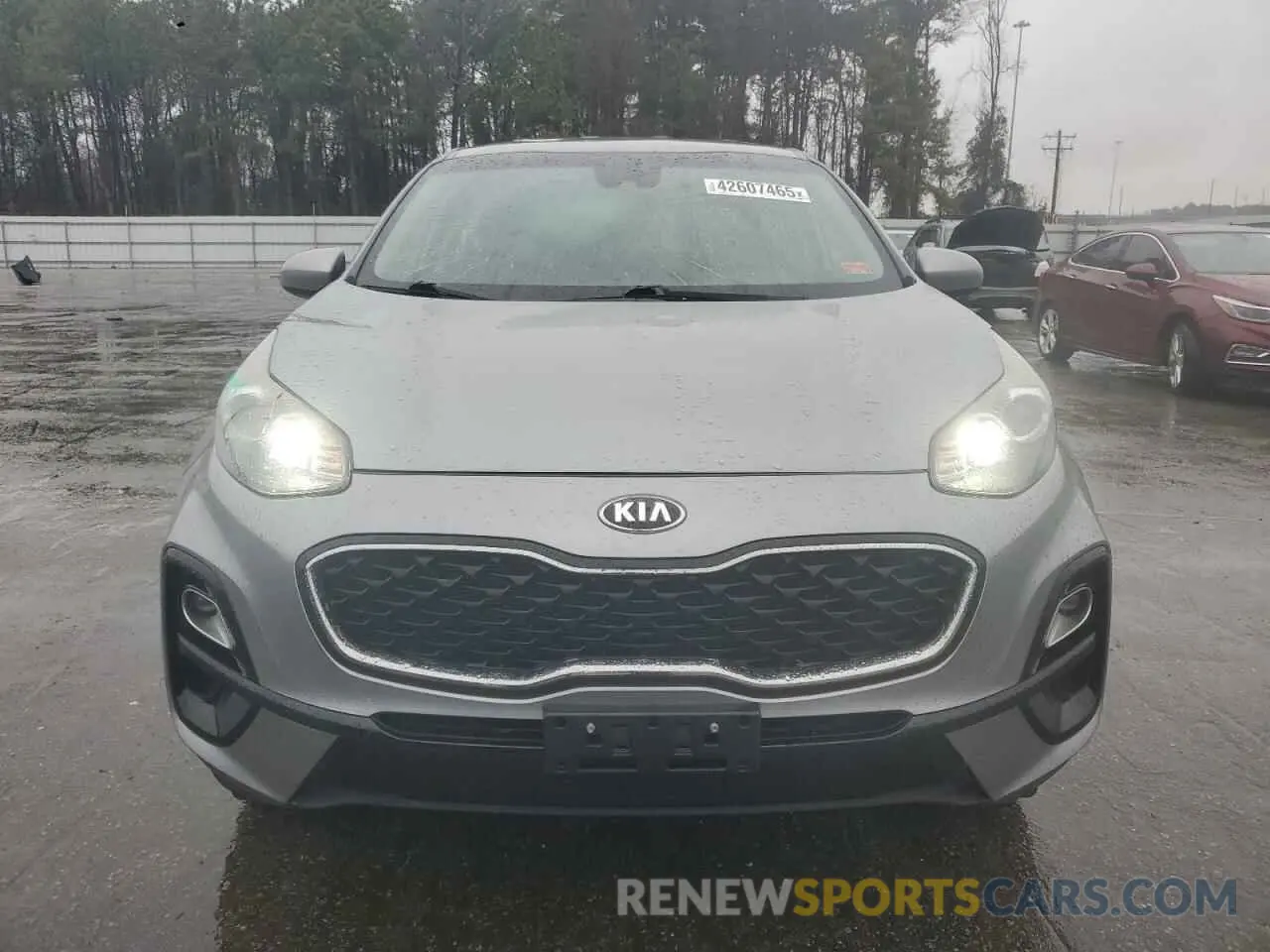 5 Photograph of a damaged car KNDPMCAC6L7650962 KIA SPORTAGE 2020