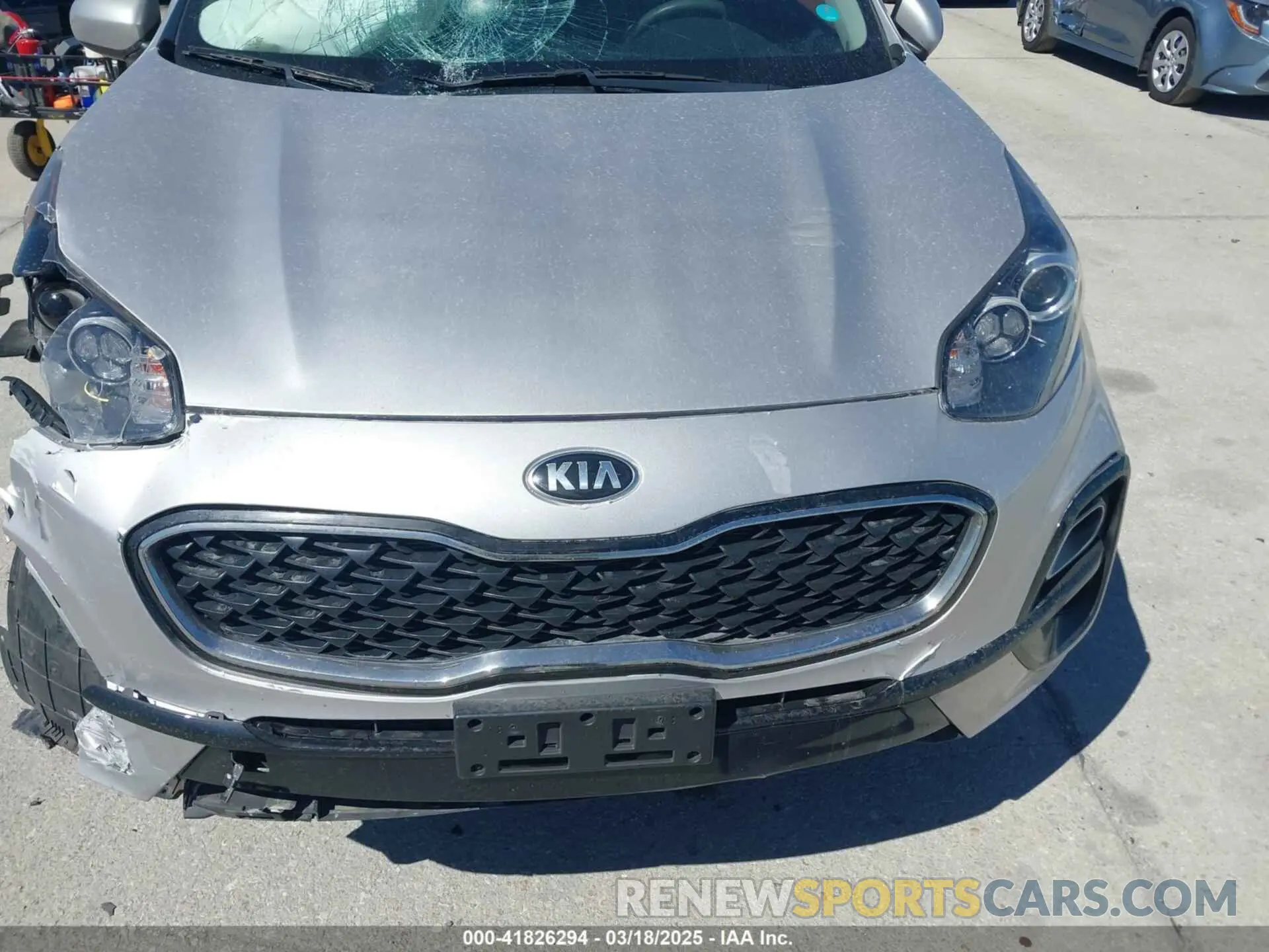 11 Photograph of a damaged car KNDPMCAC6L7742024 KIA SPORTAGE 2020