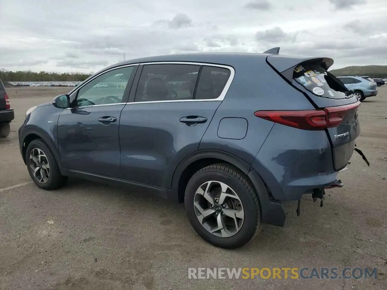2 Photograph of a damaged car KNDPMCAC6L7752181 KIA SPORTAGE 2020
