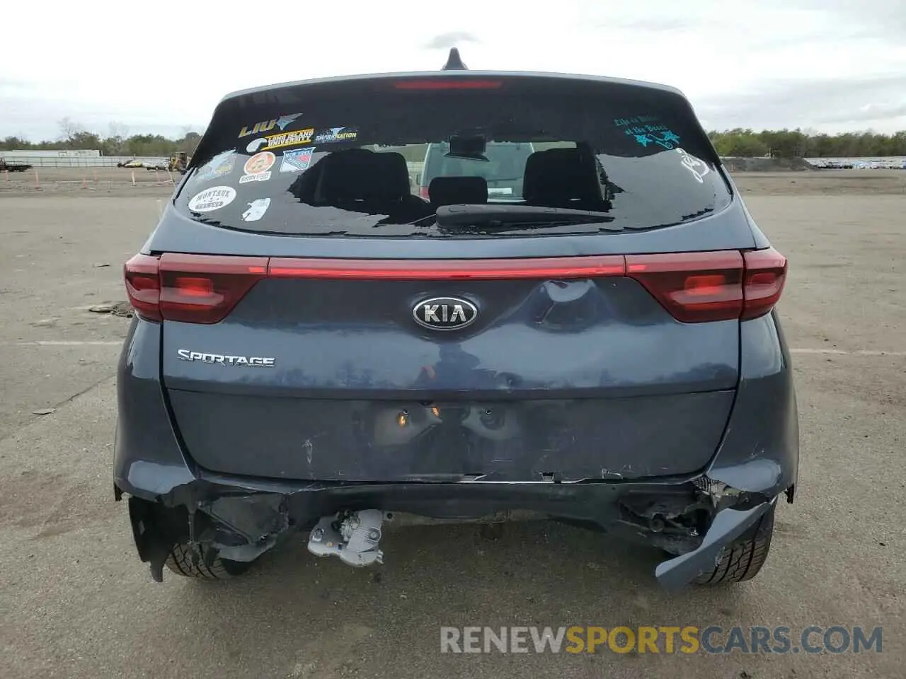6 Photograph of a damaged car KNDPMCAC6L7752181 KIA SPORTAGE 2020