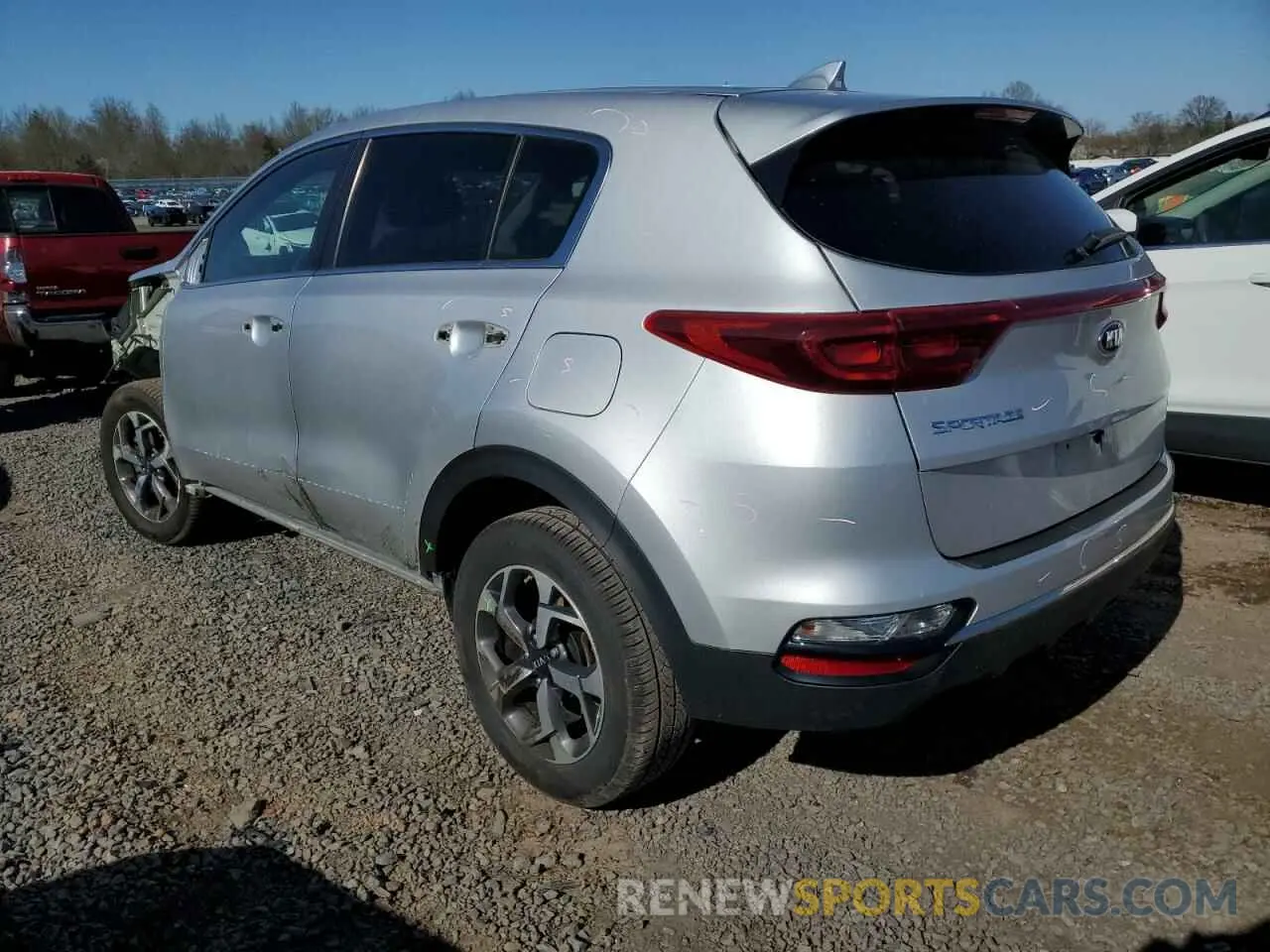 2 Photograph of a damaged car KNDPMCAC6L7760359 KIA SPORTAGE 2020
