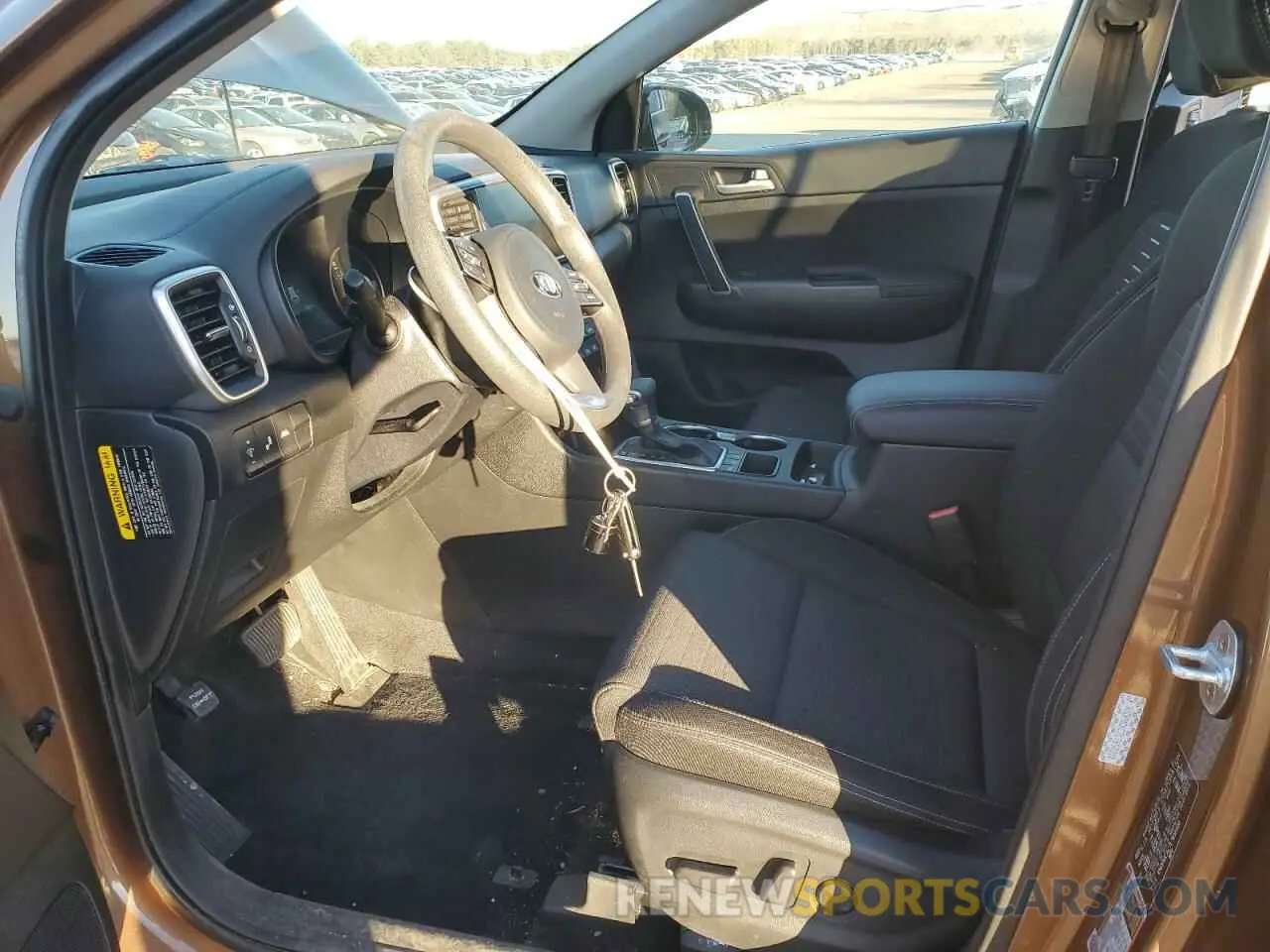 7 Photograph of a damaged car KNDPMCAC7L7650310 KIA SPORTAGE 2020